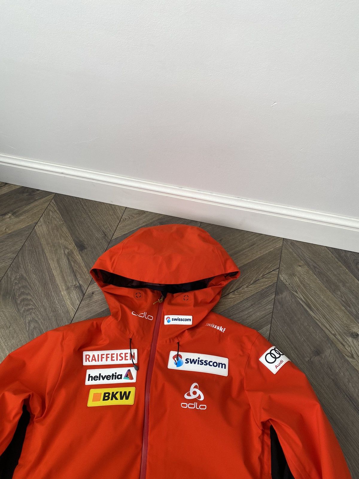 Odlo × Vintage Vintage Odlo Swiss Ski Team red Jacket Size US L / EU 52-54 / 3 - 8 Thumbnail