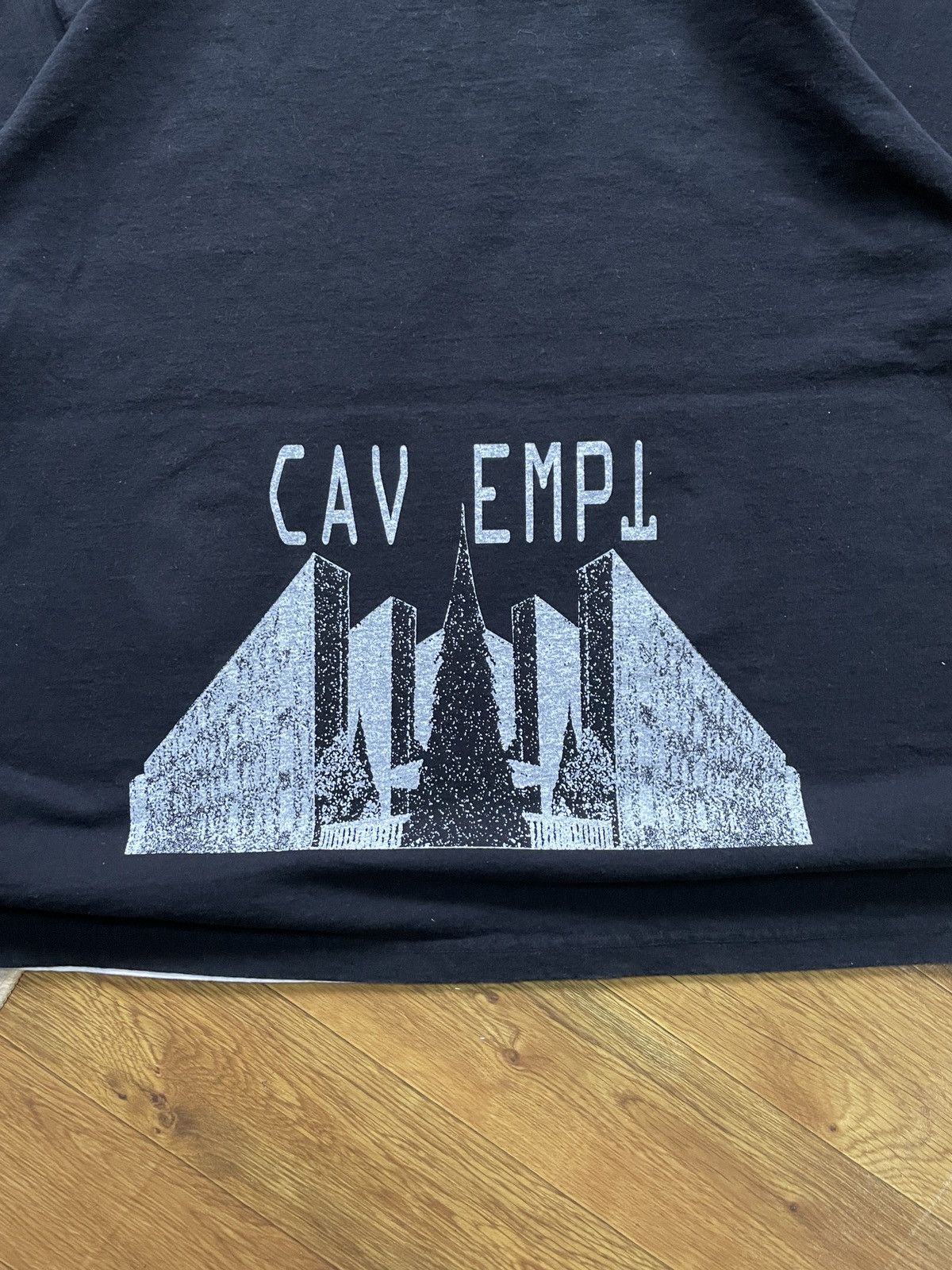 Cav Empt Cav Empt Front White Back Black Size US XL / EU 56 / 4 - 5 Thumbnail