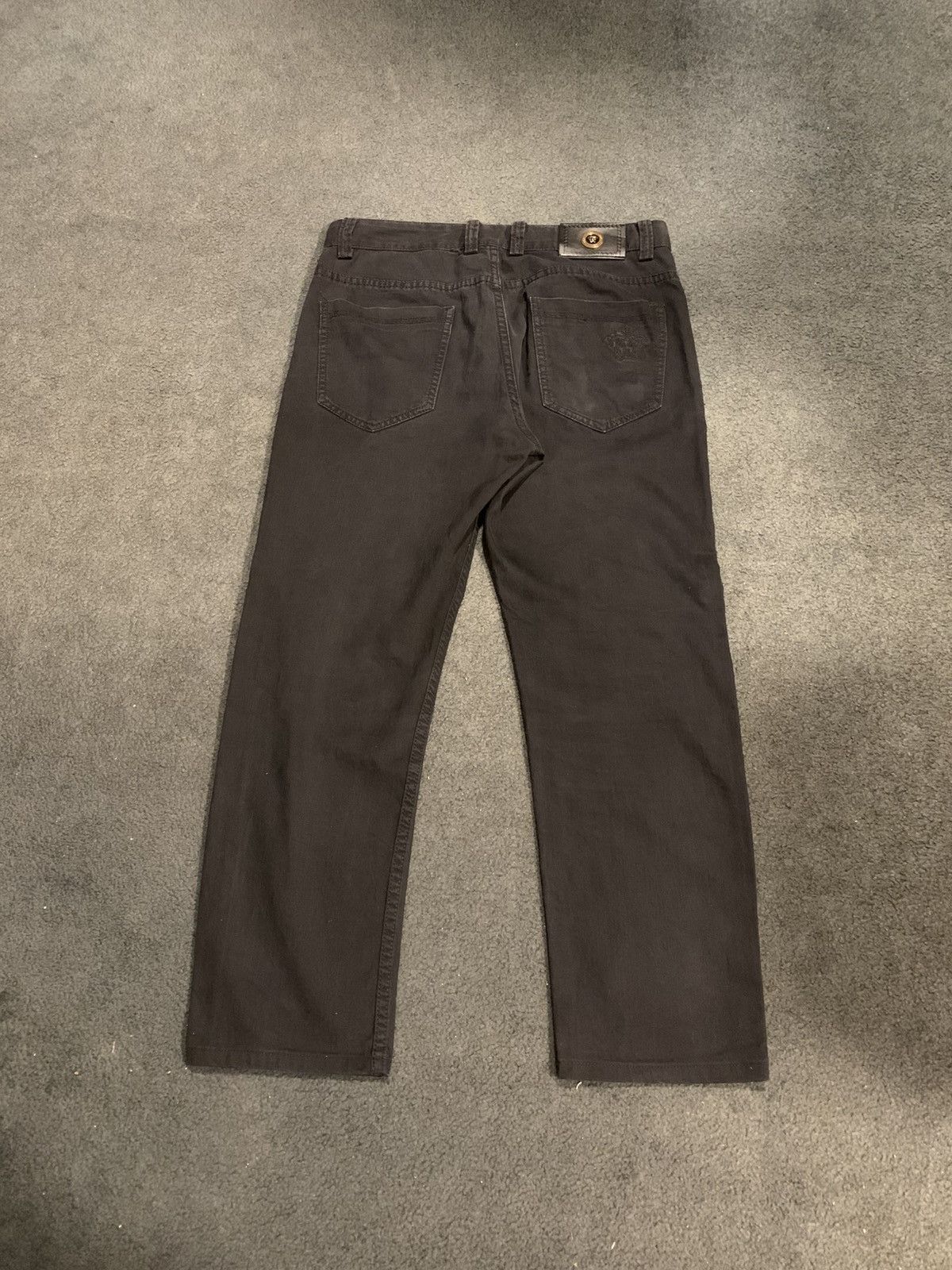 Versace VINTAGE GIANNI VERSACE JEANS Size US 32 / EU 48 - 4 Thumbnail