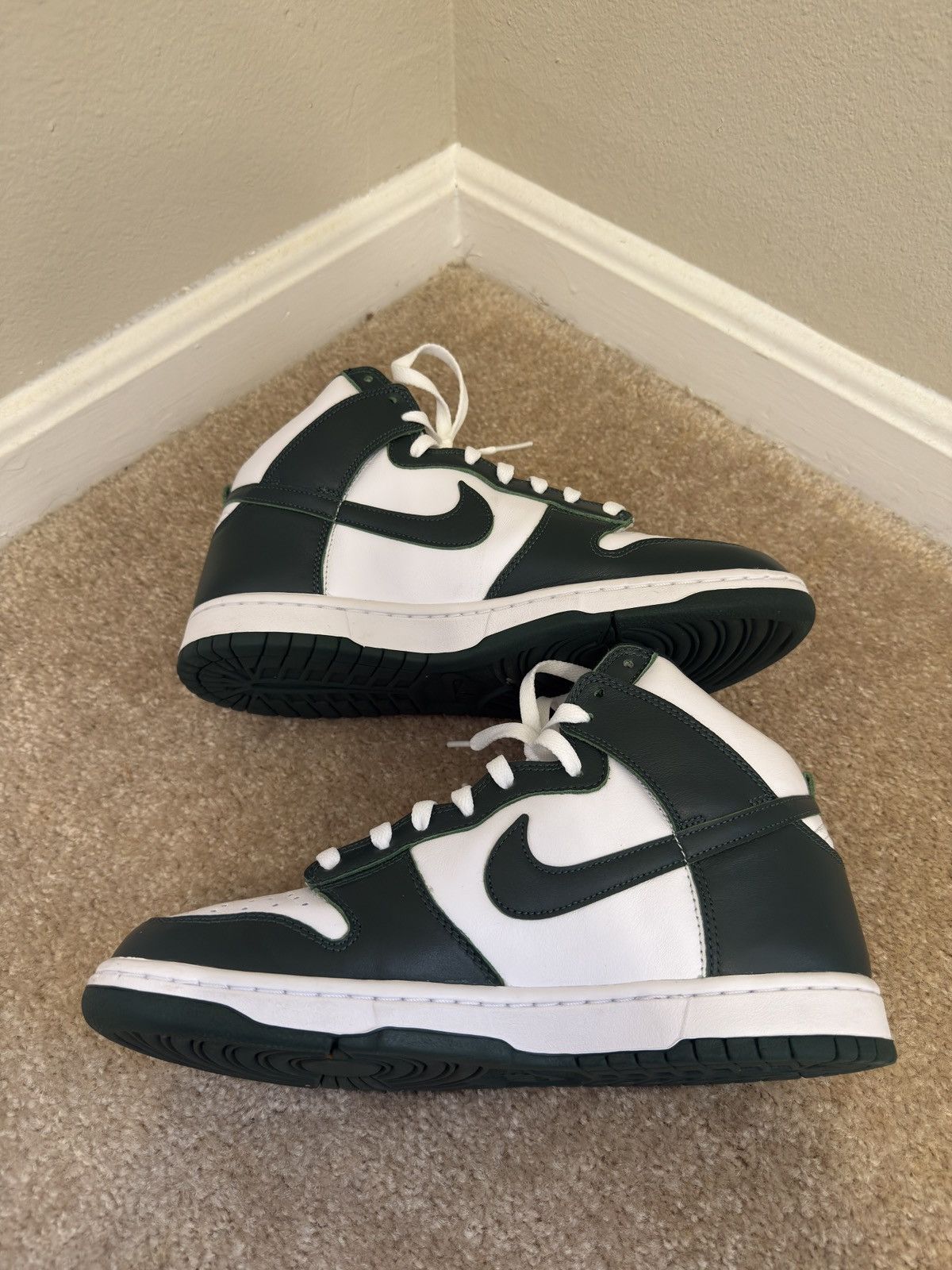 Nike Nike Dunk High “Spartan Green” Size US 10 / EU 43 - 3 Thumbnail