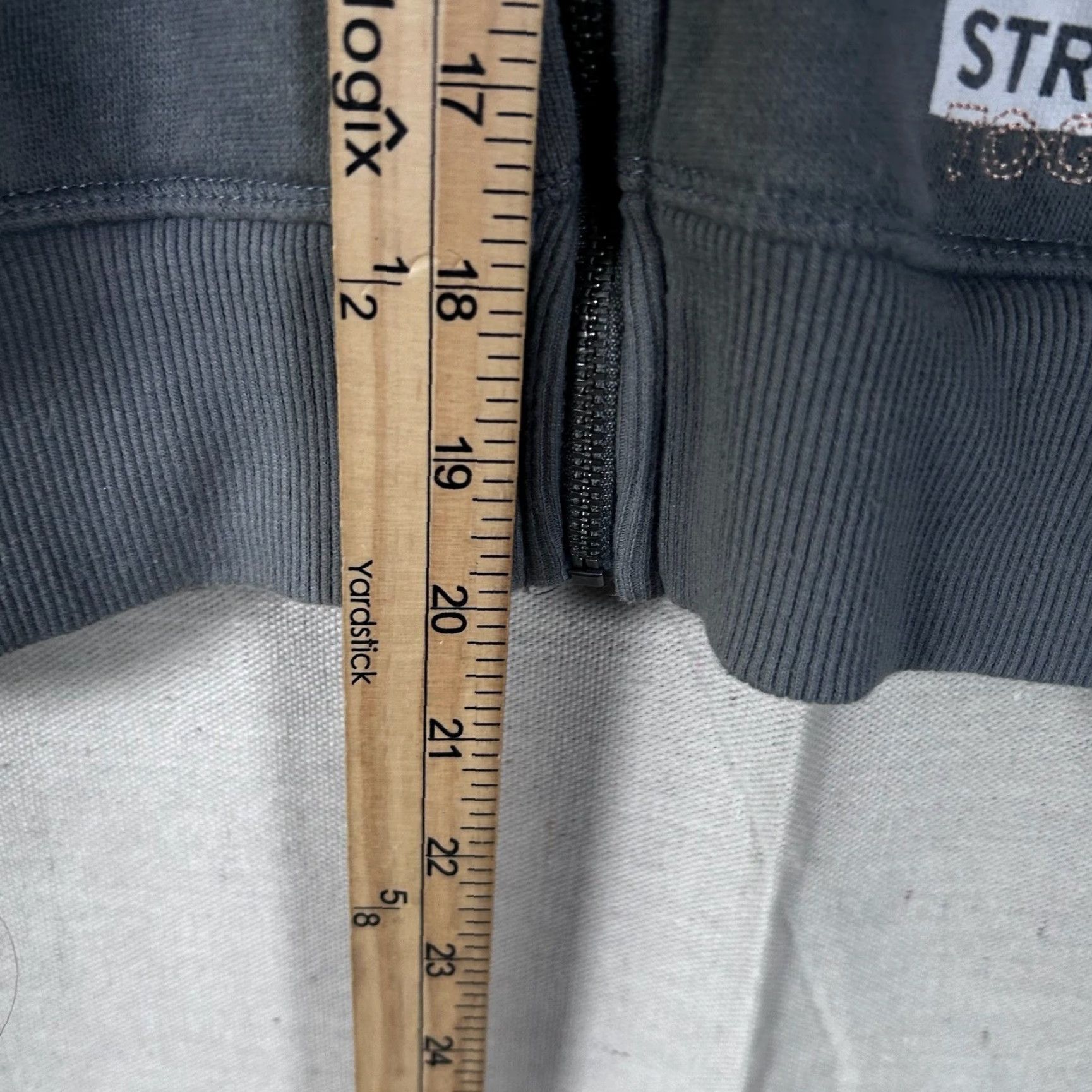 Vintage Peloton Womens Hoodie Gray Full Zip Hooded Pockets Drawstring Stronge Together Logo Back Graphic Size S / US 4 / IT 40 - 5 Thumbnail