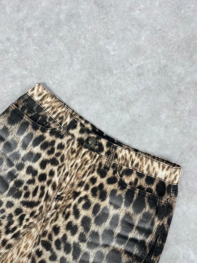 Roberto Cavalli SS2003 Cavalli Leopard Beige & Black Skirt Size US S / EU 44-46 / 1 - 5 Thumbnail