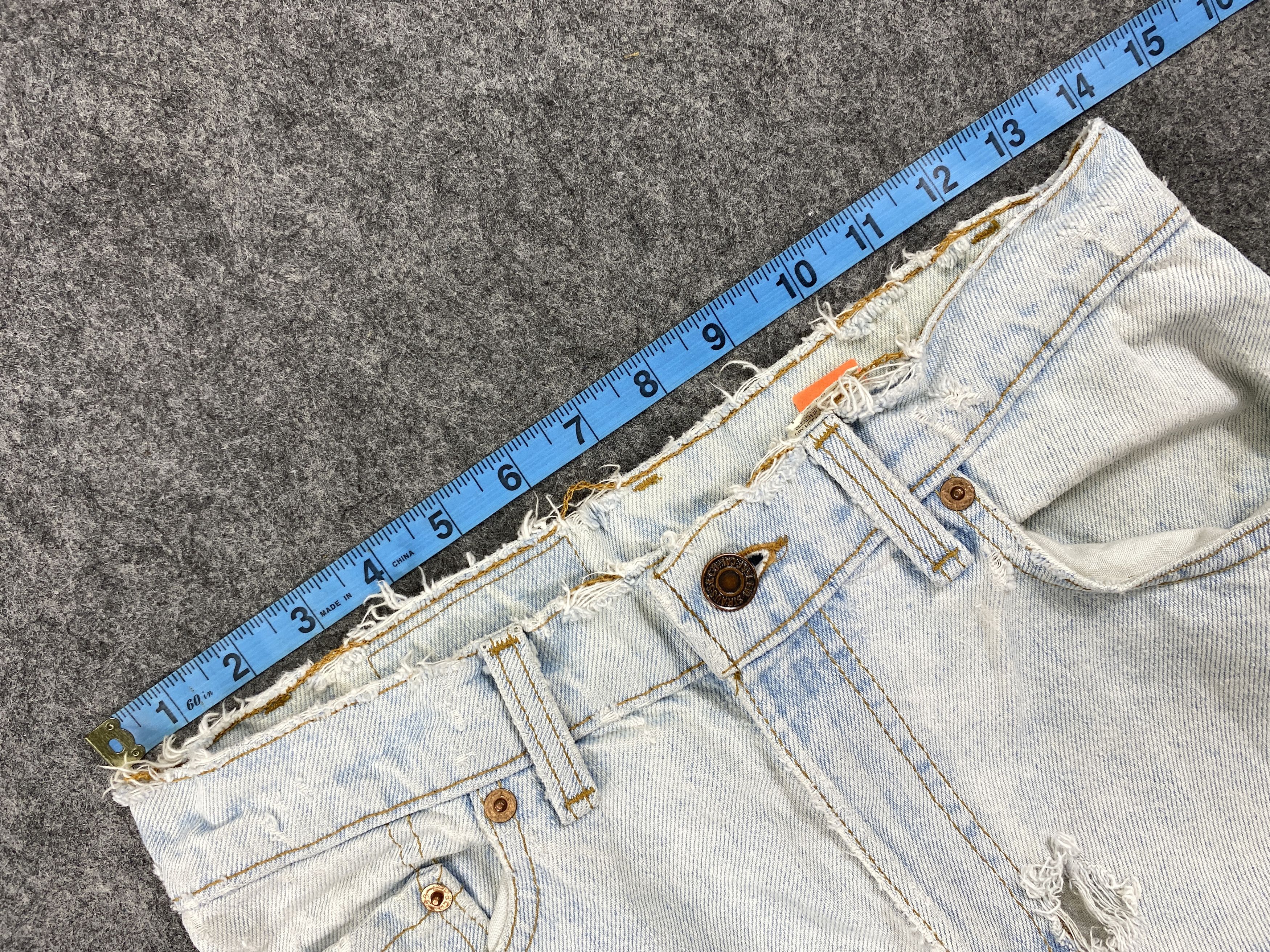 Levi's Light Blue Wash Vintage Levi's 550 USA 28x31.5 Denim -SJ003 Size US 28 / EU 44 - 5 Thumbnail