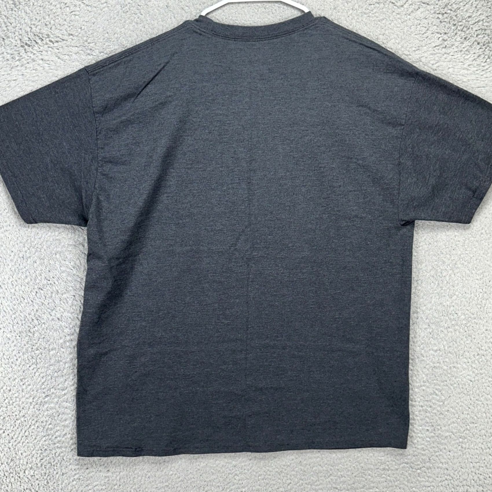 Star Wars Disney Parks Hanes Mens Star Wars Leia Graphic T-Shirt XL Gray Short Sleeve Tee Size US XL / EU 56 / 4 - 2 Thumbnail