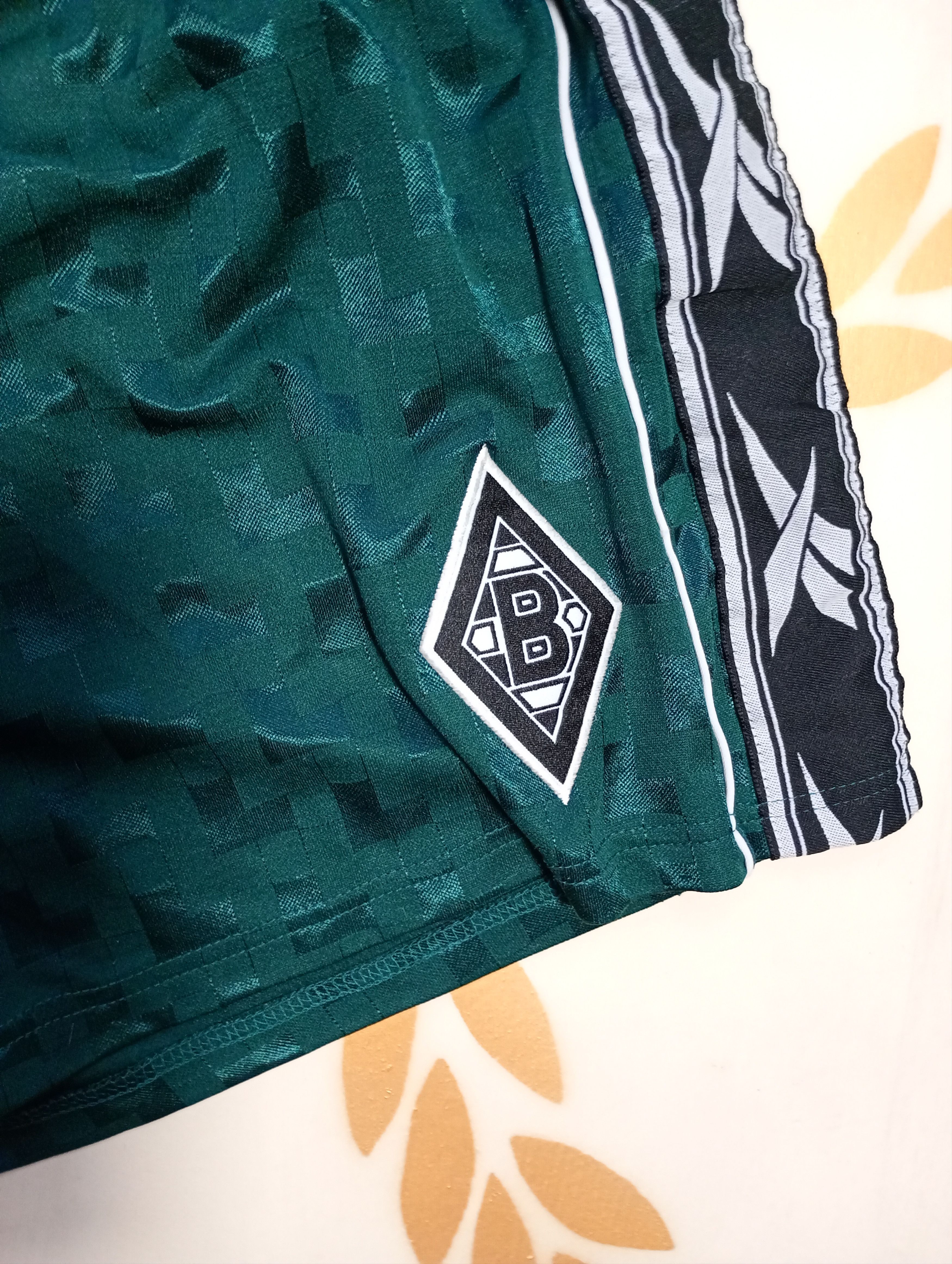 Reebok Reebok Borussia Mönchengladbach Shorts 1998-1999 Size US 34 / EU 50 - 4 Thumbnail
