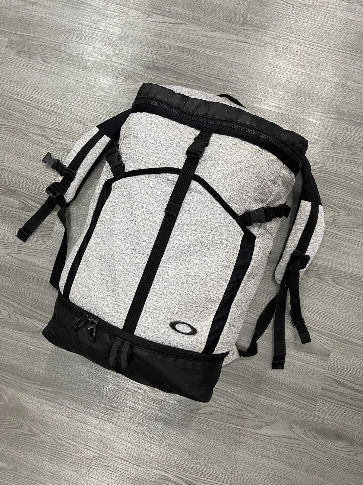 Oakley Oakley Low High Voltage Y2K Bag | Grailed