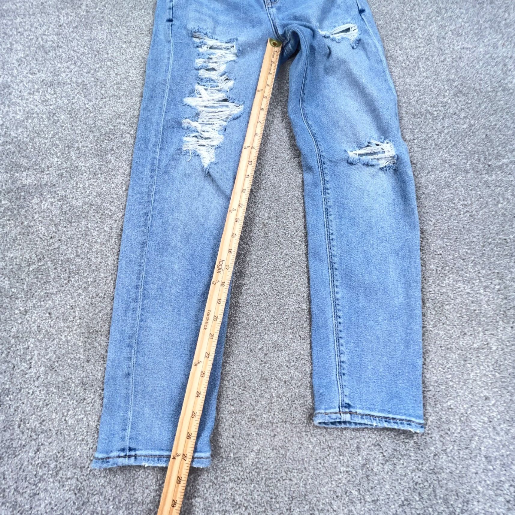 American Eagle Outfitters American Eagle Outfitters Jeans Women Mom Jean High Rise Waist Med Wash Distressed Blue 27 Inseam 2 Size 26" / US 2 / IT 38 - 6 Thumbnail
