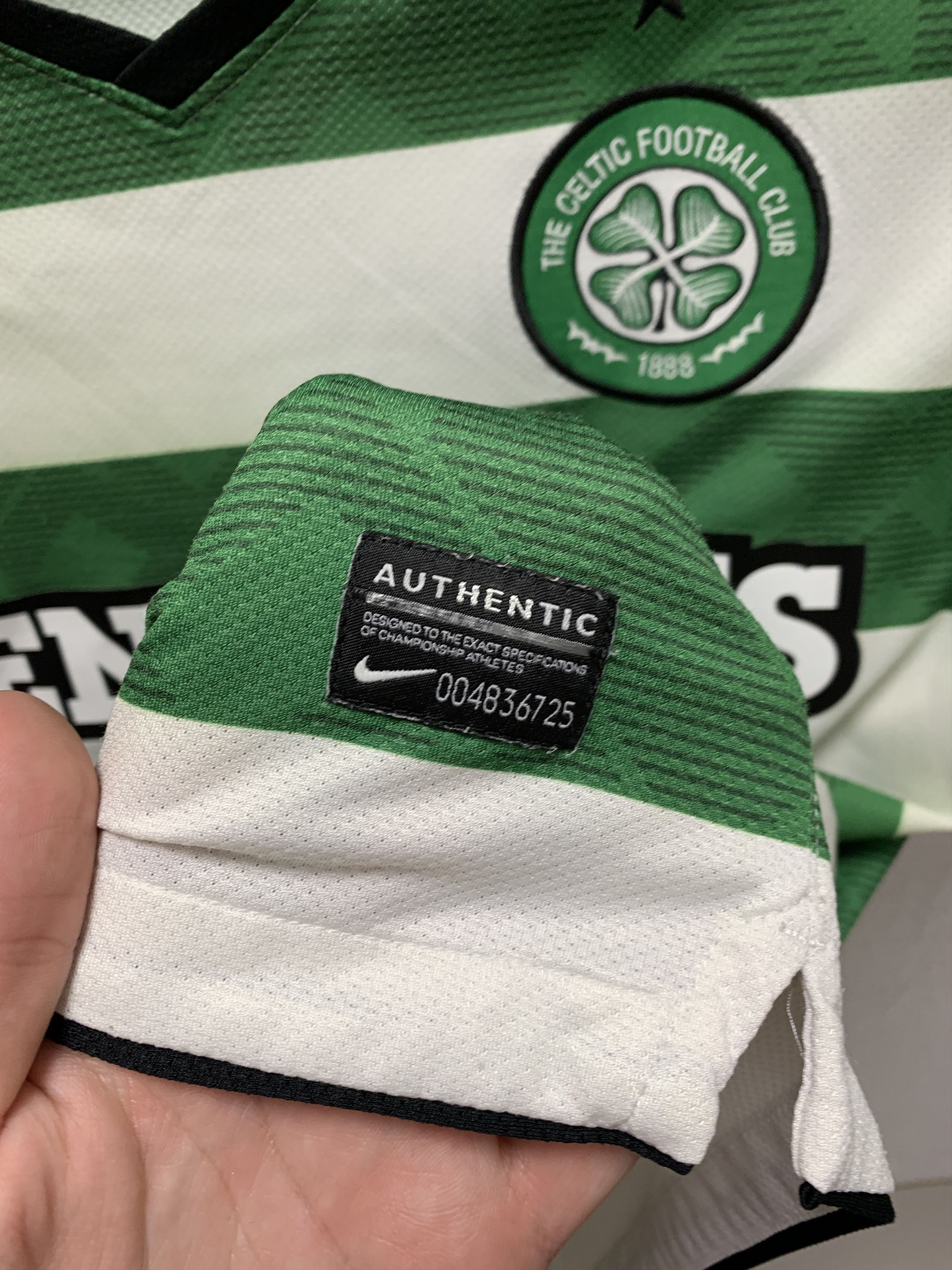 Nike Celtic Nike soccer jersey M tennents Size US M / EU 48-50 / 2 - 4 Thumbnail