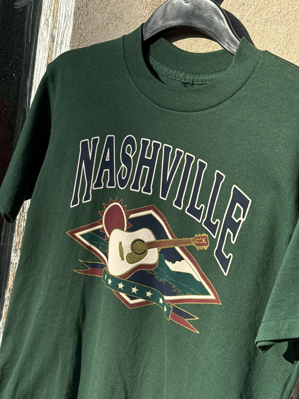 Vintage Vintage 90's single stitch nashville tshirt Size US M / EU 48-50 / 2 - 4 Thumbnail