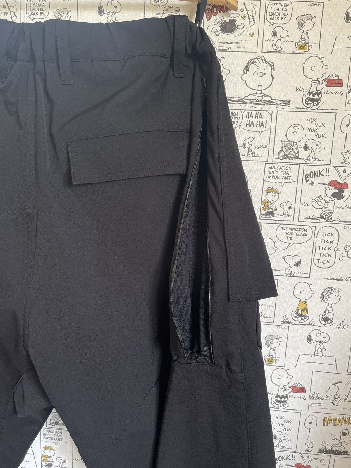 Acronym P46A-DS Size US 34 / EU 50 - 4 Thumbnail