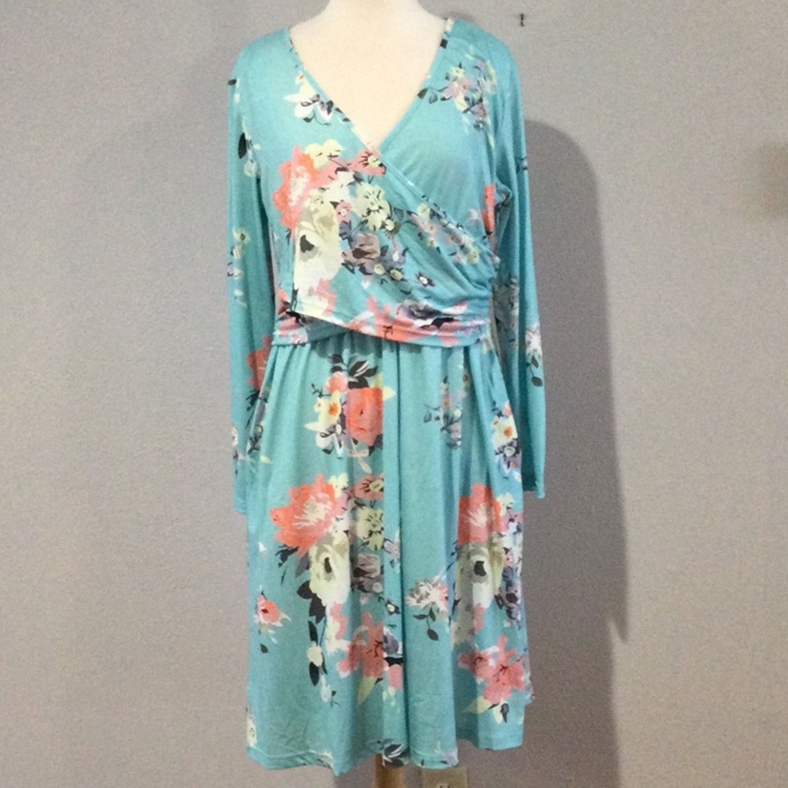 Other Ouges Blue Floral V-Neck Wrap Waist Knee Length Dress XL Size XL / US 12-14 / IT 48-50 - 1 Thumbnail