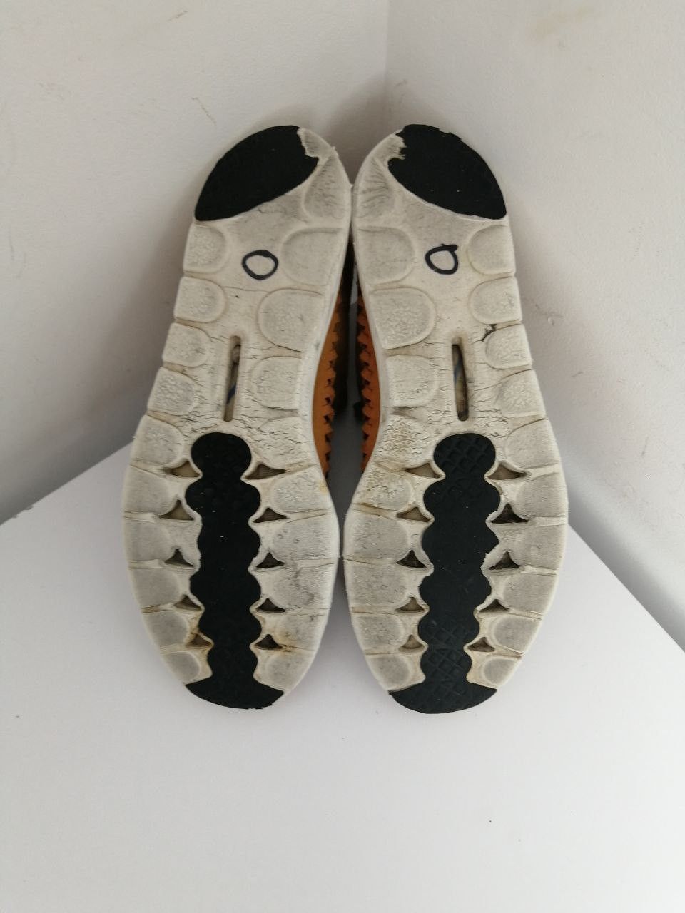 Nike Nike Mayfly Woven Low Suede Trainers Size US 8.5 / EU 41-42 - 9 Thumbnail
