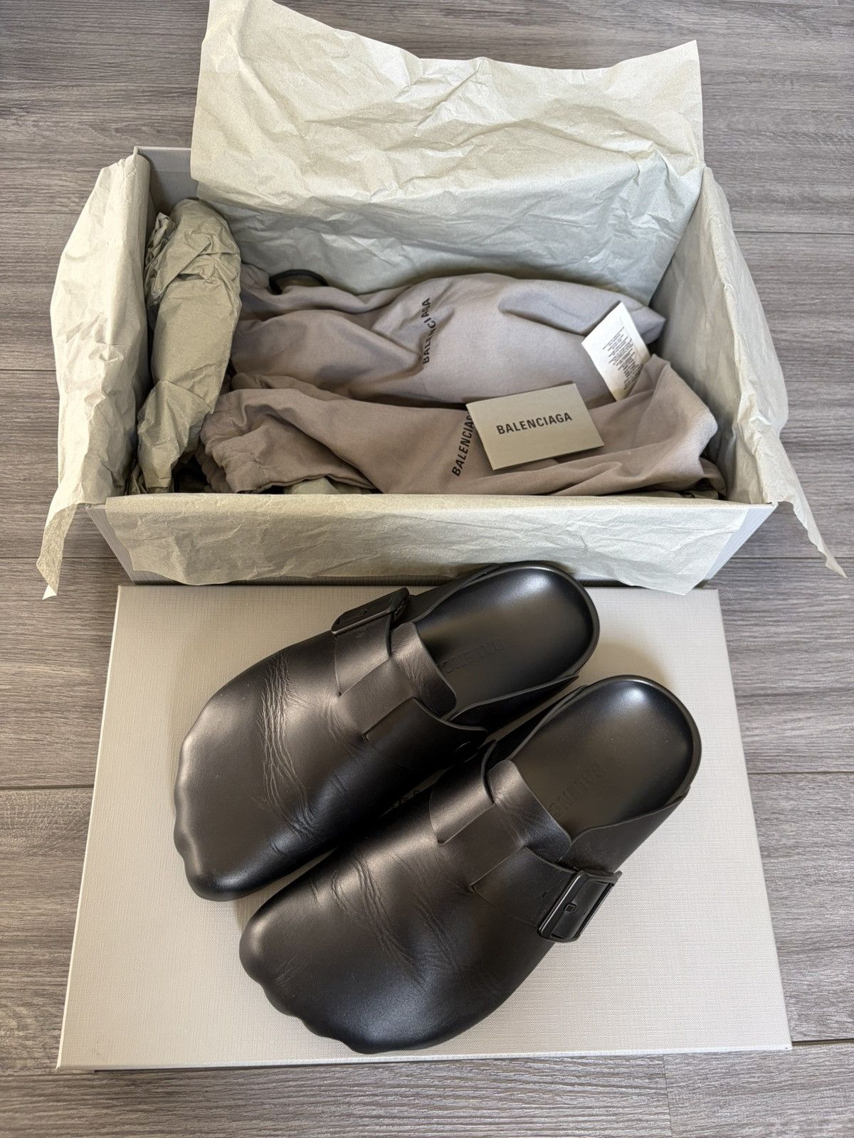 Balenciaga Balenciaga Sunday Mule Size US 8 / EU 41 - 1 Thumbnail