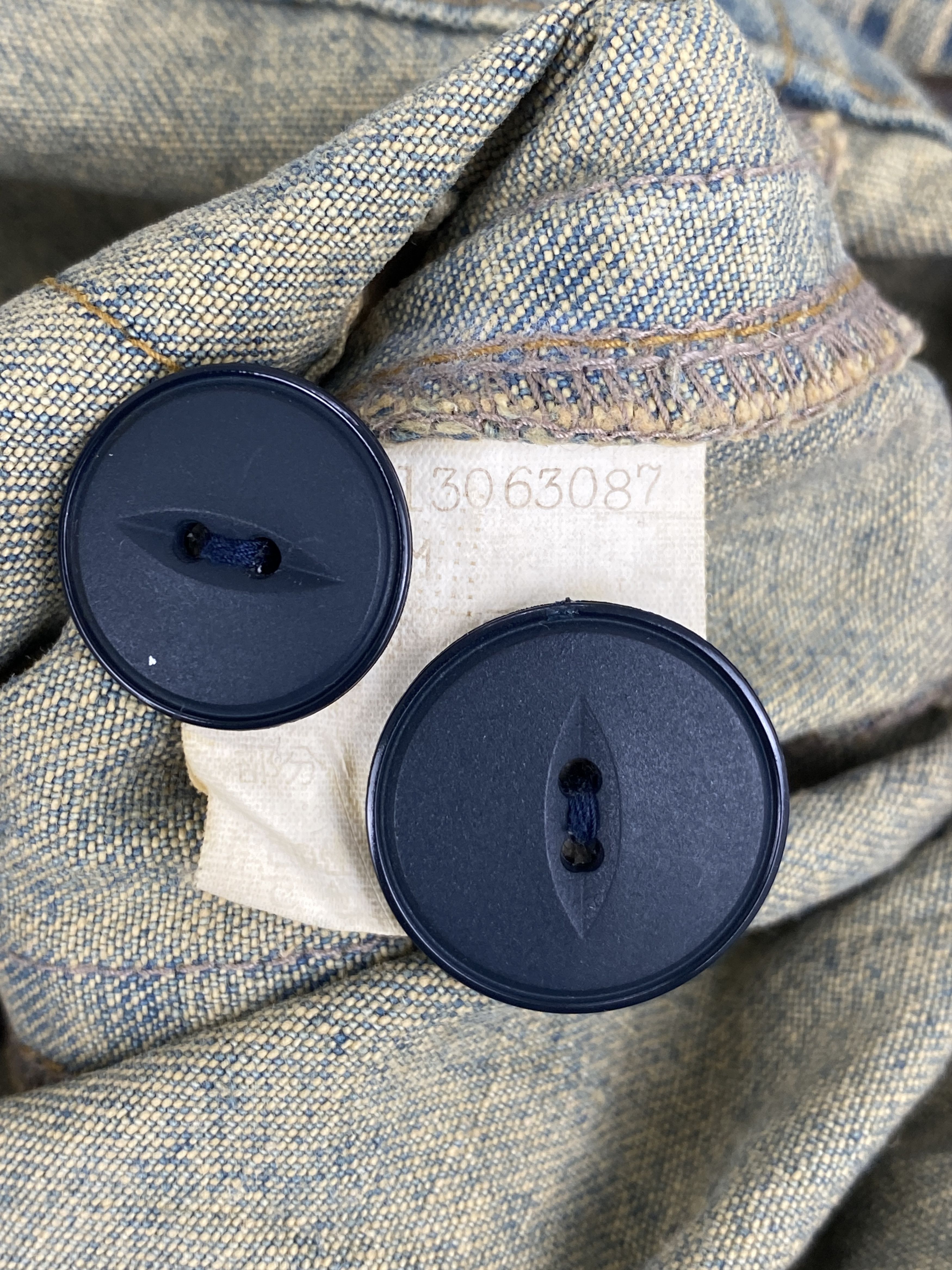 Japanese Brand Vintage Cube Sugar Multi Pocket Button Up Denim Jacket J2006 Size US S / EU 44-46 / 1 - 12 Thumbnail