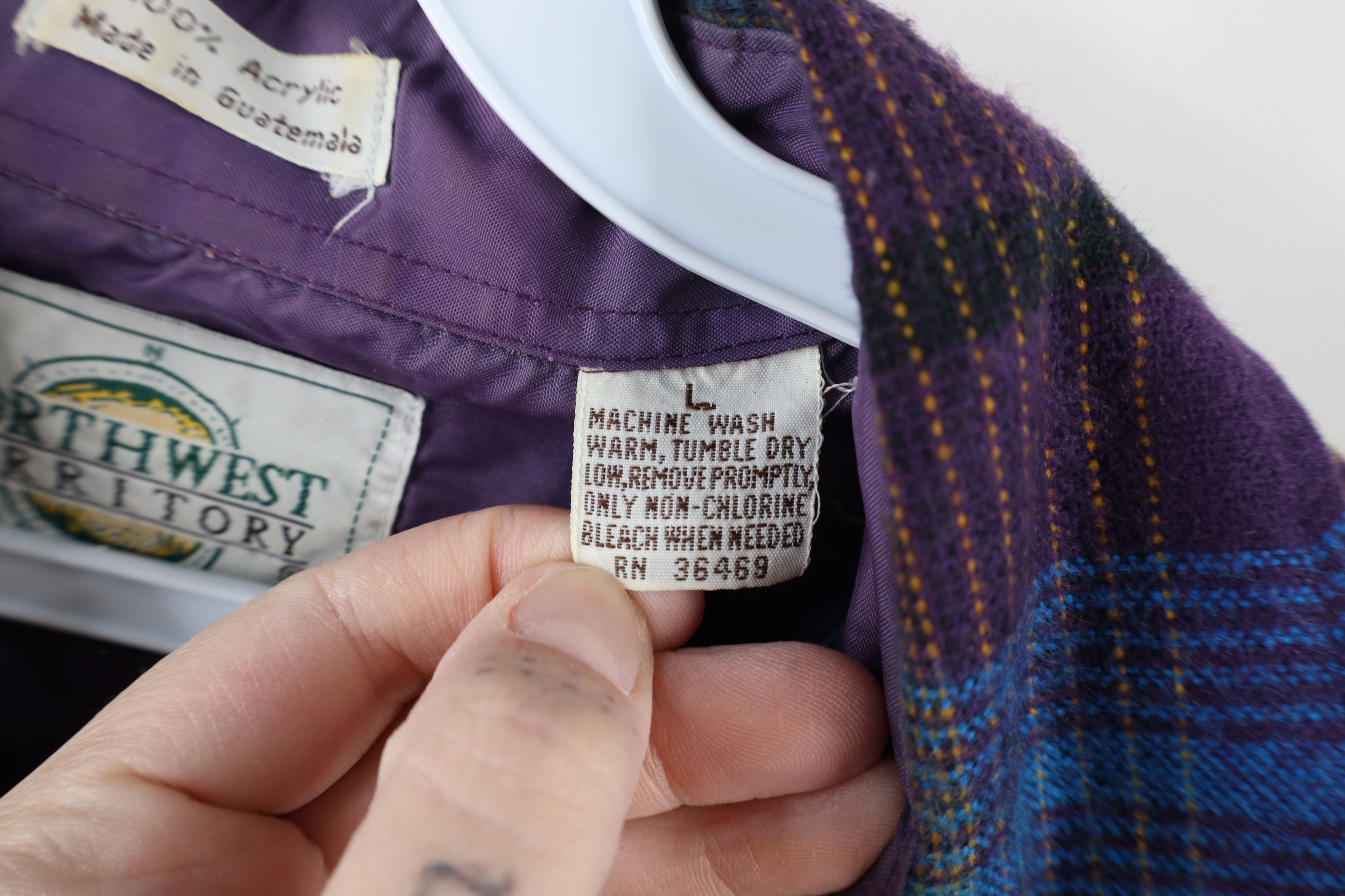 Vintage Vintage 70s Streetwear Collared Button Shirt Rainbow Plaid Size US L / EU 52-54 / 3 - 9 Thumbnail