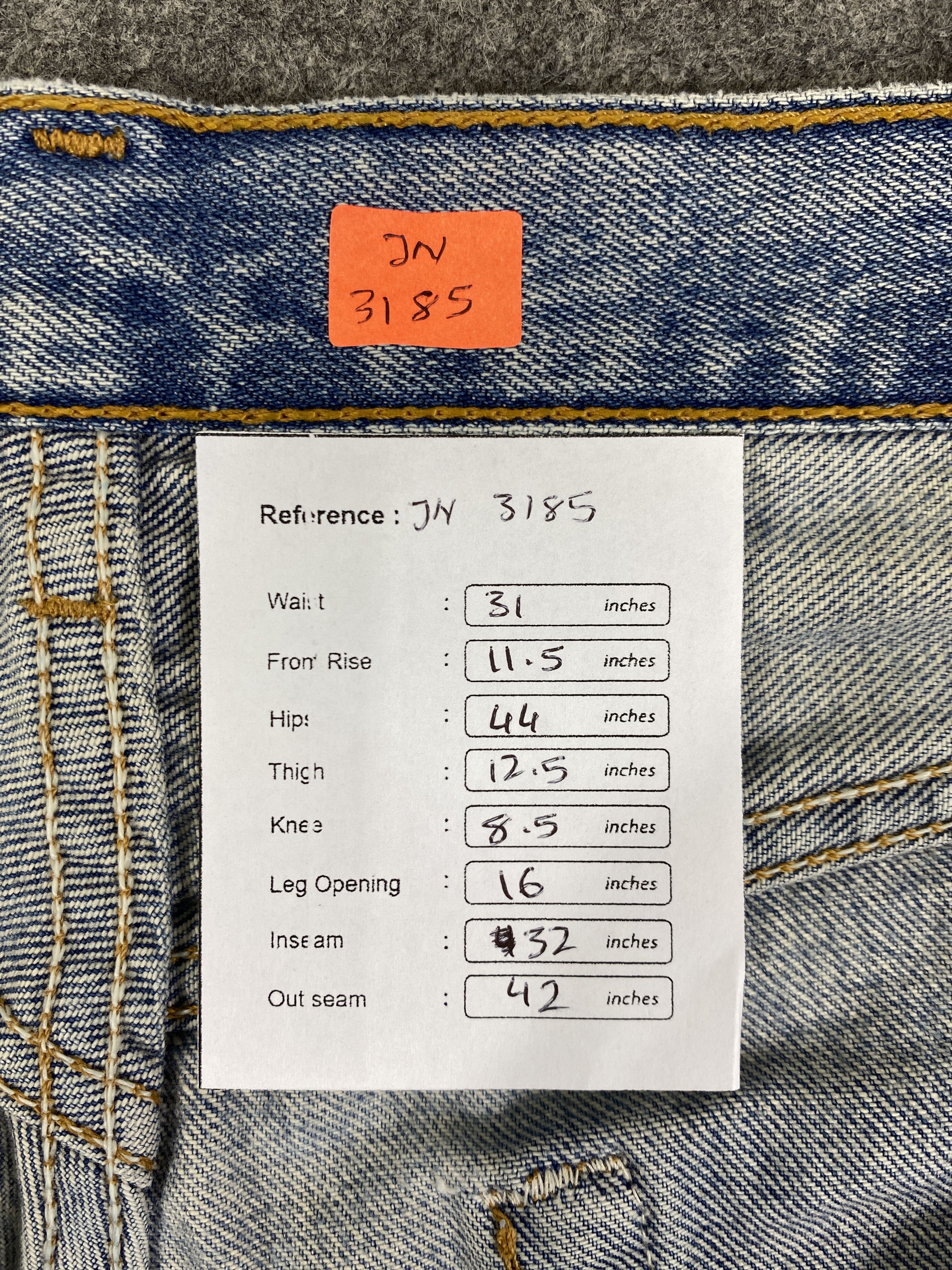 Japanese Brand Faded Blue Vintage Levis 501 USA Jeans 31x32 - JN3185 Size US 31 - 8 Thumbnail