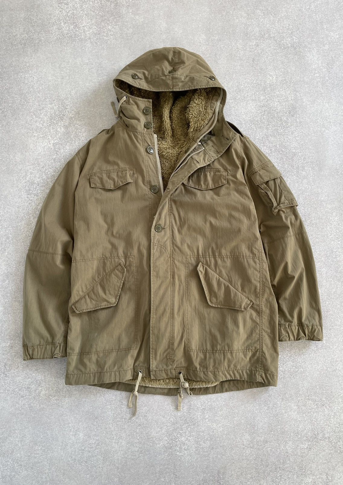 Gap Vintage GAP Military Fur Lined Fishtail Parka Jacket Coat Size US L / EU 52-54 / 3 - 1 Thumbnail