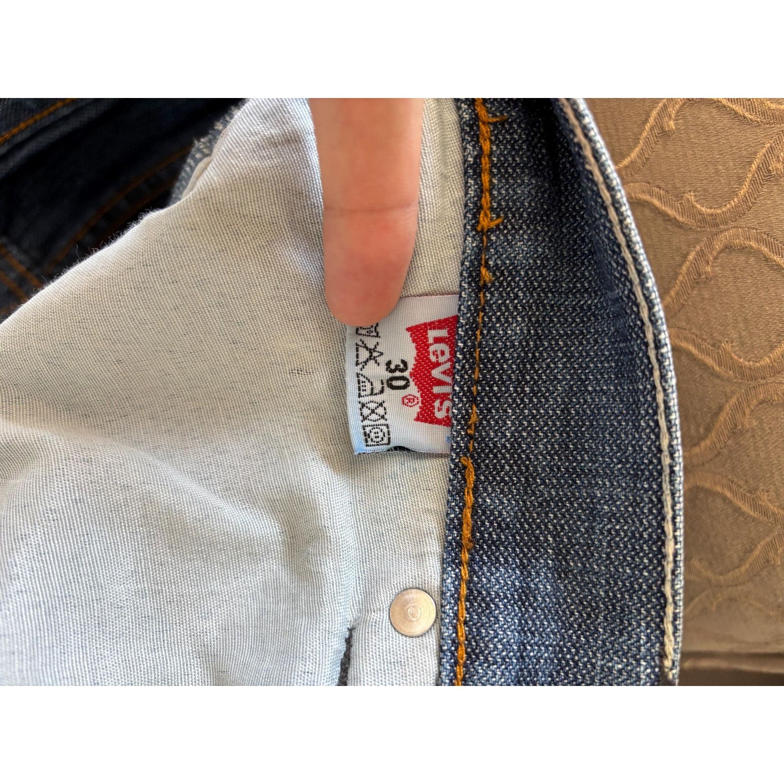 Levi's Levi’s 501 W30 L34 Zip Fly Textured Lightweight Denim Size US 30 / EU 46 - 10 Thumbnail