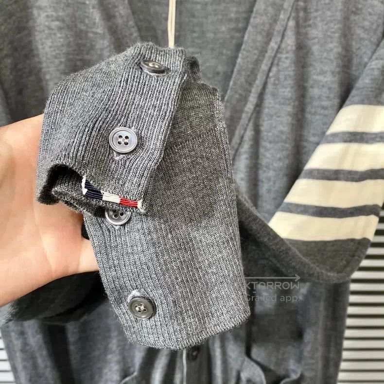 Thom Browne Thom Browne Cashmere Knit Cardigan Size US S / EU 44-46 / 1 - 7 Thumbnail