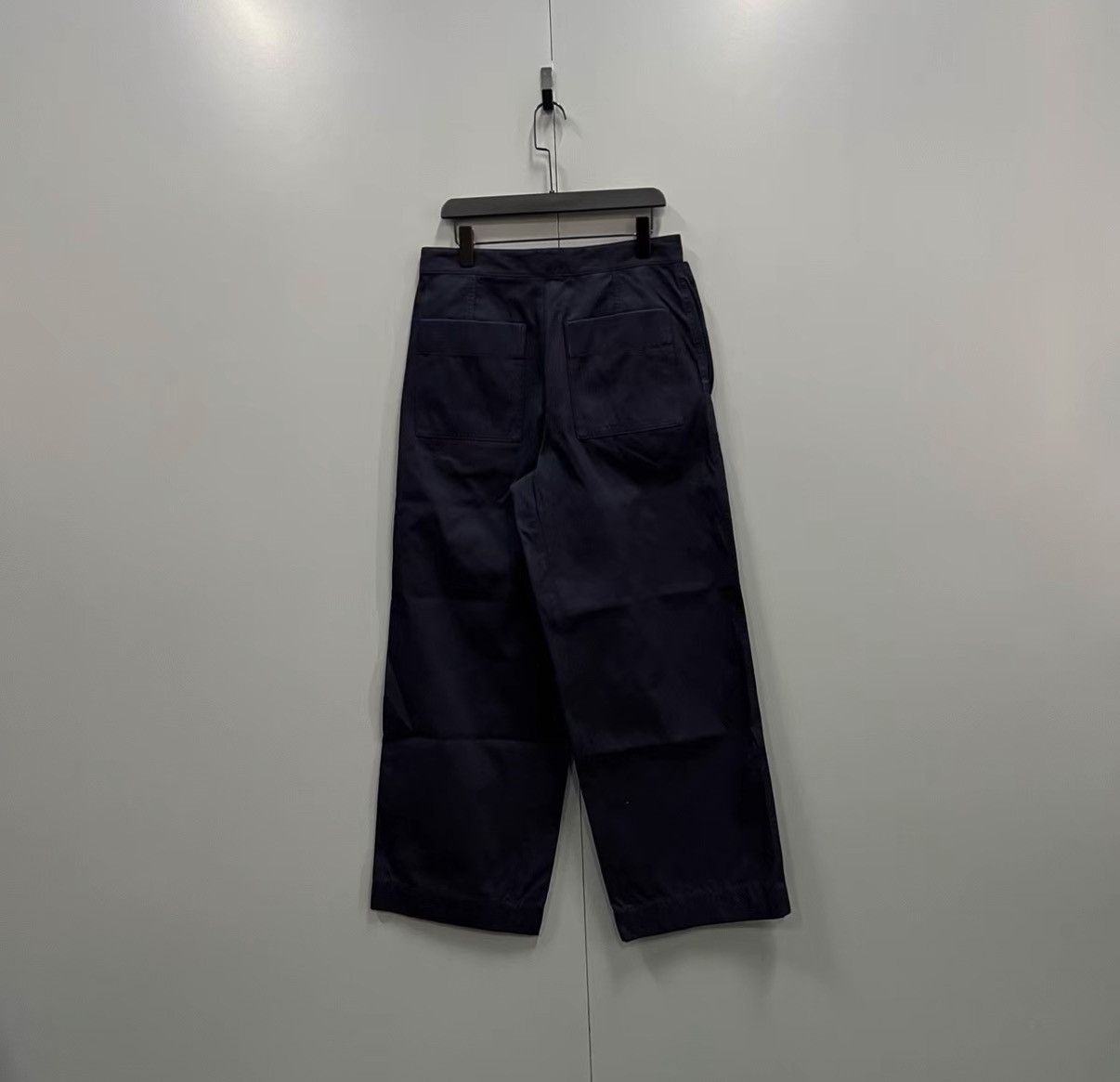 Bottega Veneta Bottega Veneta Dark Blue Wide-leg Trousers J41 Size US 30 / EU 46 - 2 Thumbnail