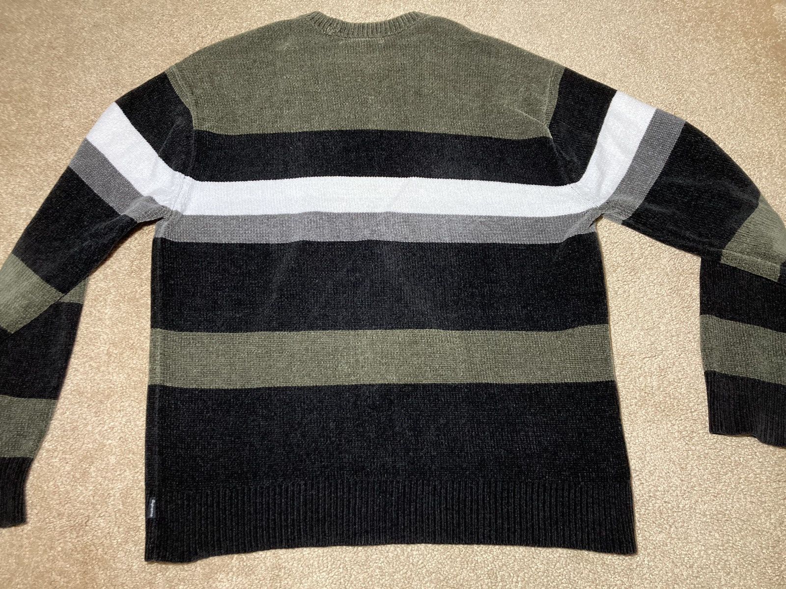 Supreme FW18 Supreme Striped Chenille Sweater Logo Green Black 2018 Size US S / EU 44-46 / 1 - 7 Thumbnail