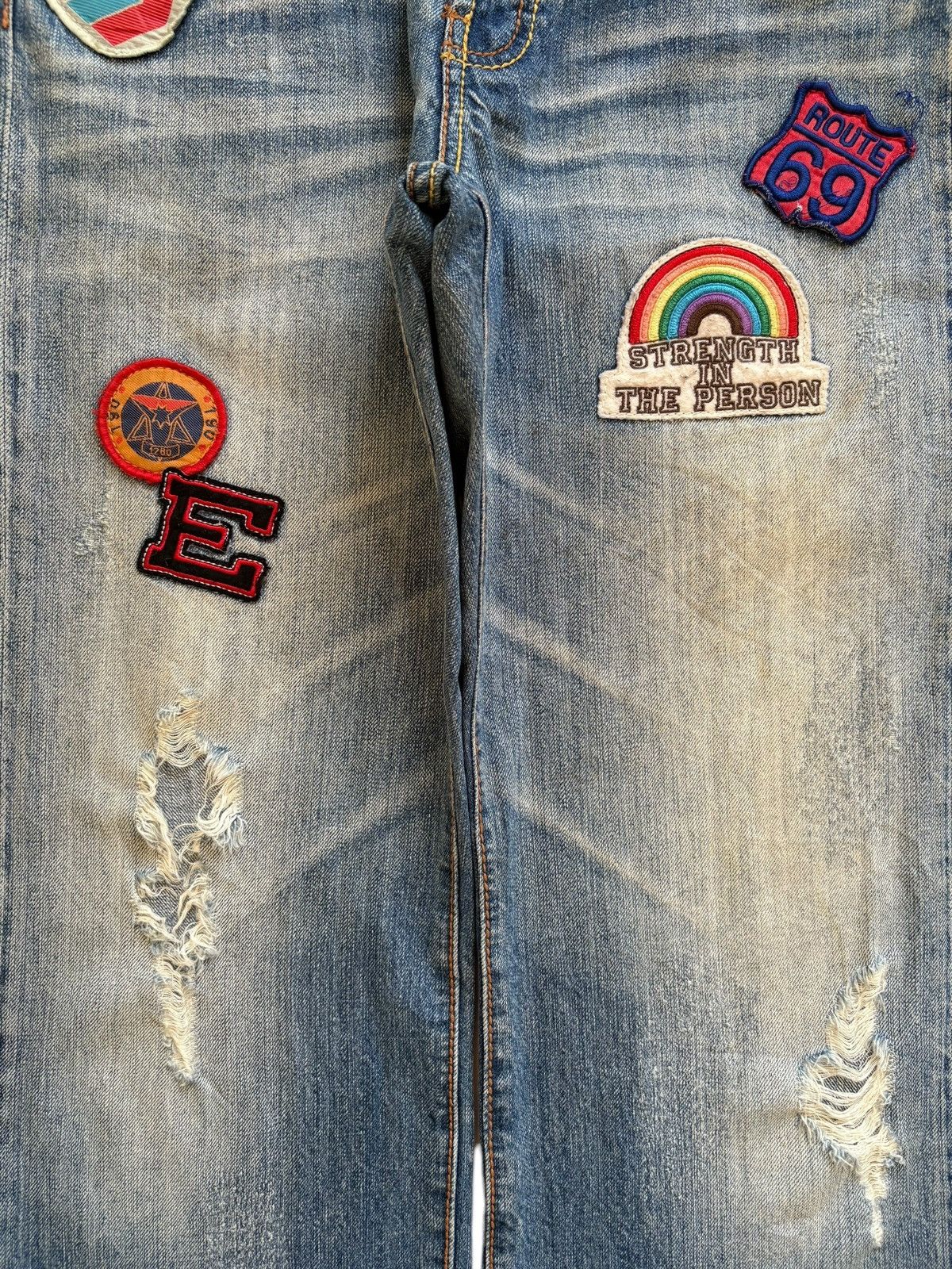 Japanese Brand Vintage Japanese Brand Patches Faded Wash Baggy Jeans Size US 32 / EU 48 - 5 Thumbnail