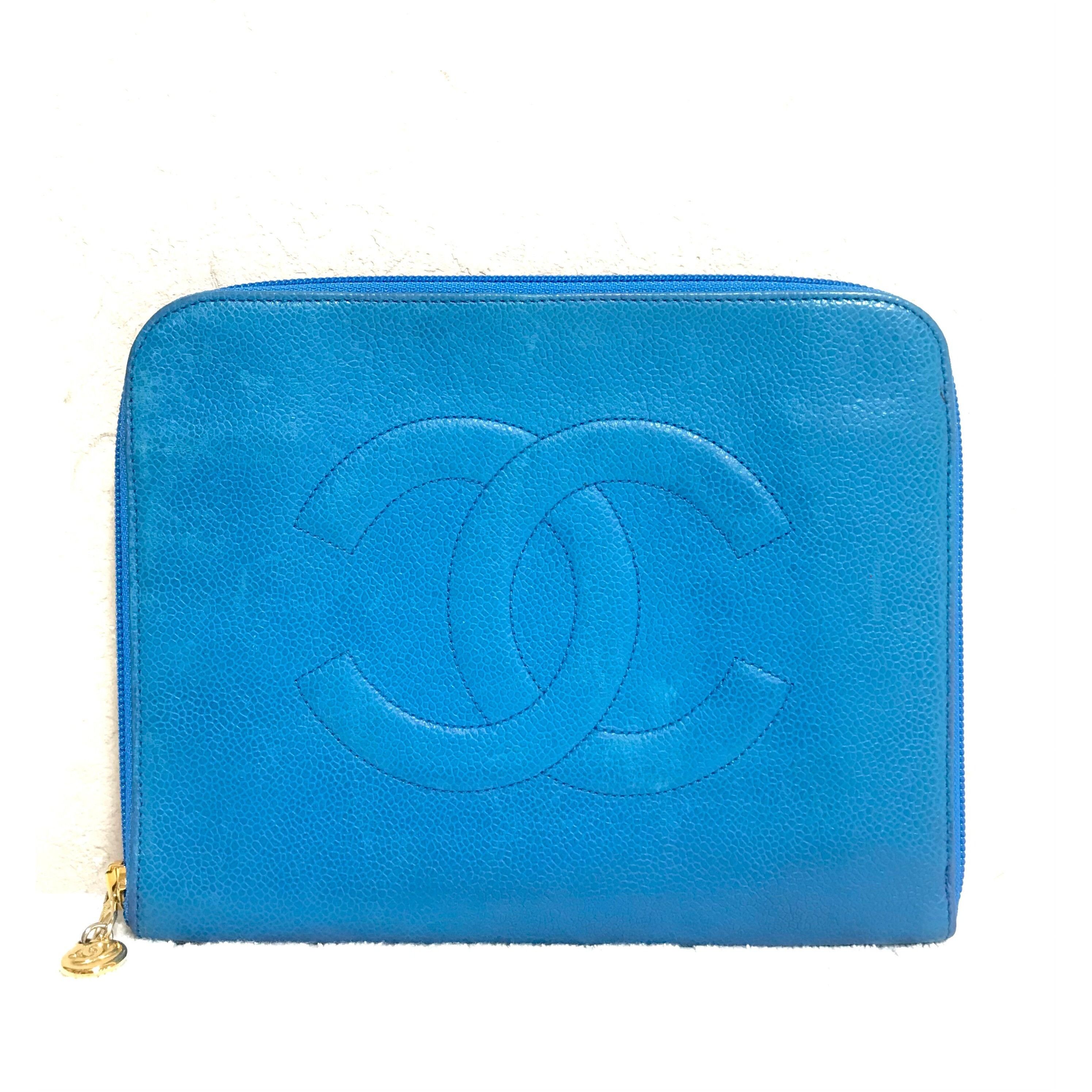 Vintage CHANEL blue caviar clutch bag, iPhone case, large wa