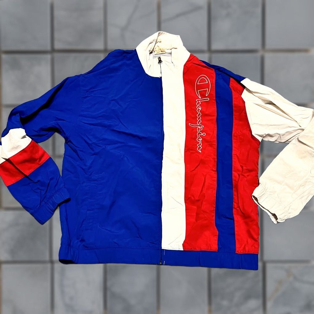 Champion VINTAGE Champion Jacket Mens Large Windbreaker 3 Panel Red White Blue Blue L Mens Jacket Size US L / EU 52-54 / 3 - 1 Thumbnail