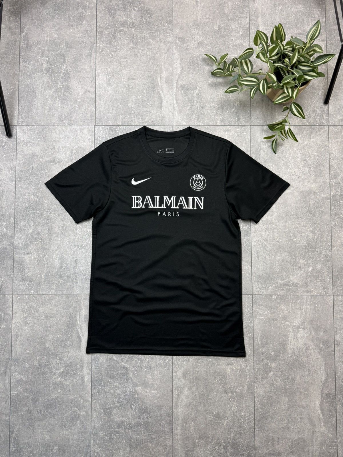 Nike PSG x Balmain Paris Black Jersey Paris Saint-Germain