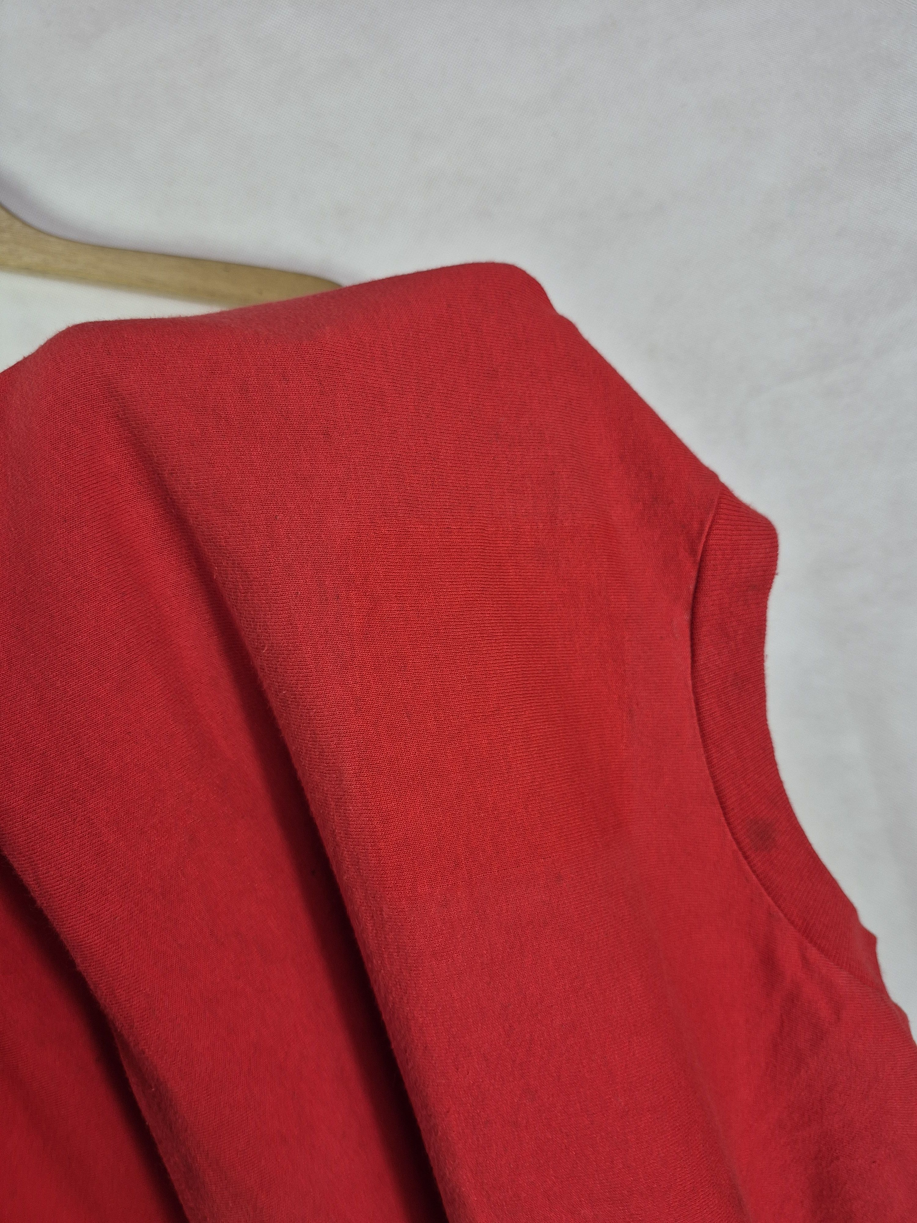 Vintage 🔥 Vintage 90s Plain Red Tees Size US XL / EU 56 / 4 - 11 Thumbnail