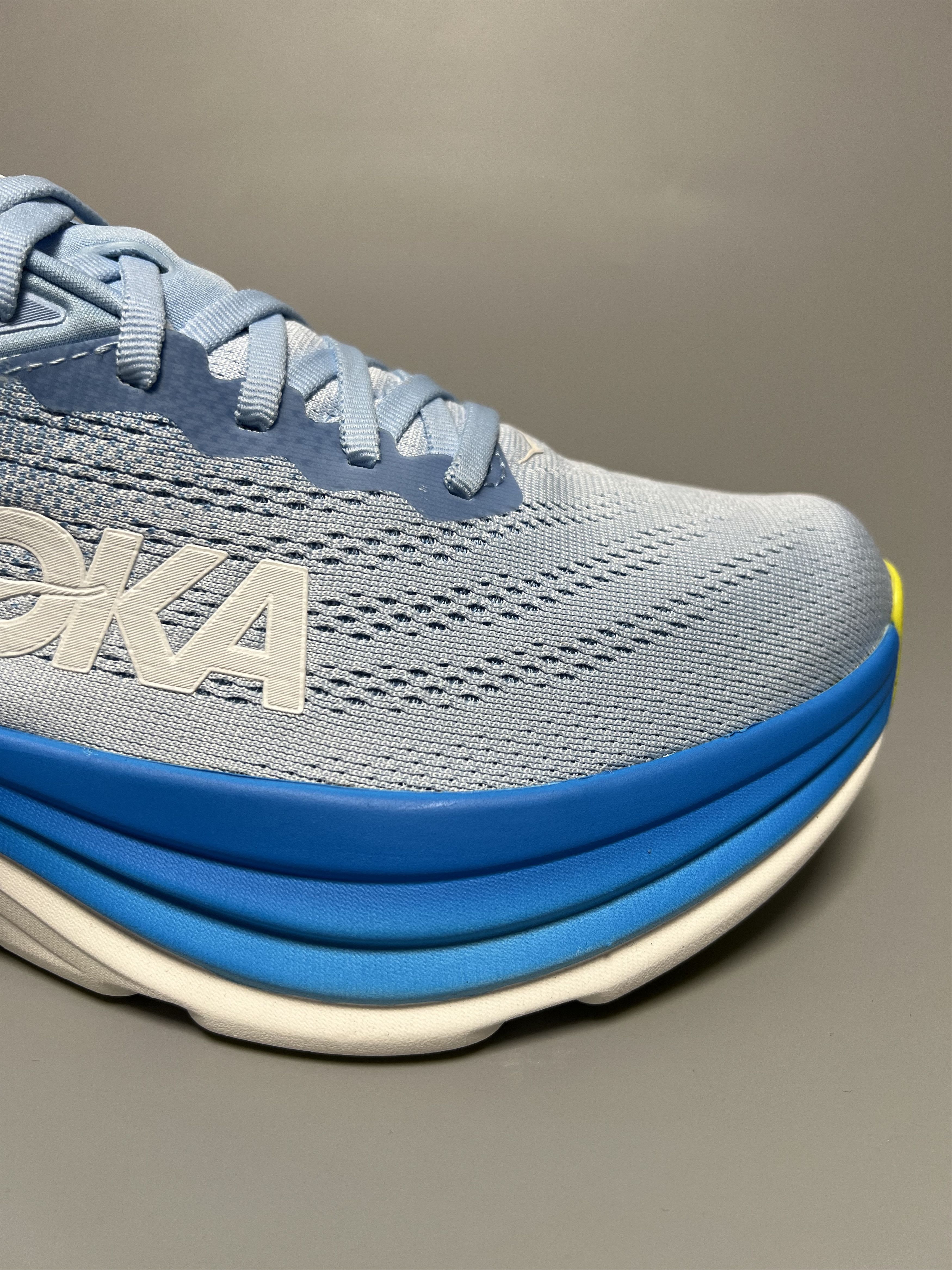 Hoka 9D Hoka One One Bondi 8 Men's Running Shoes Gym Walking Size US 9 / EU 42 - 13 Thumbnail