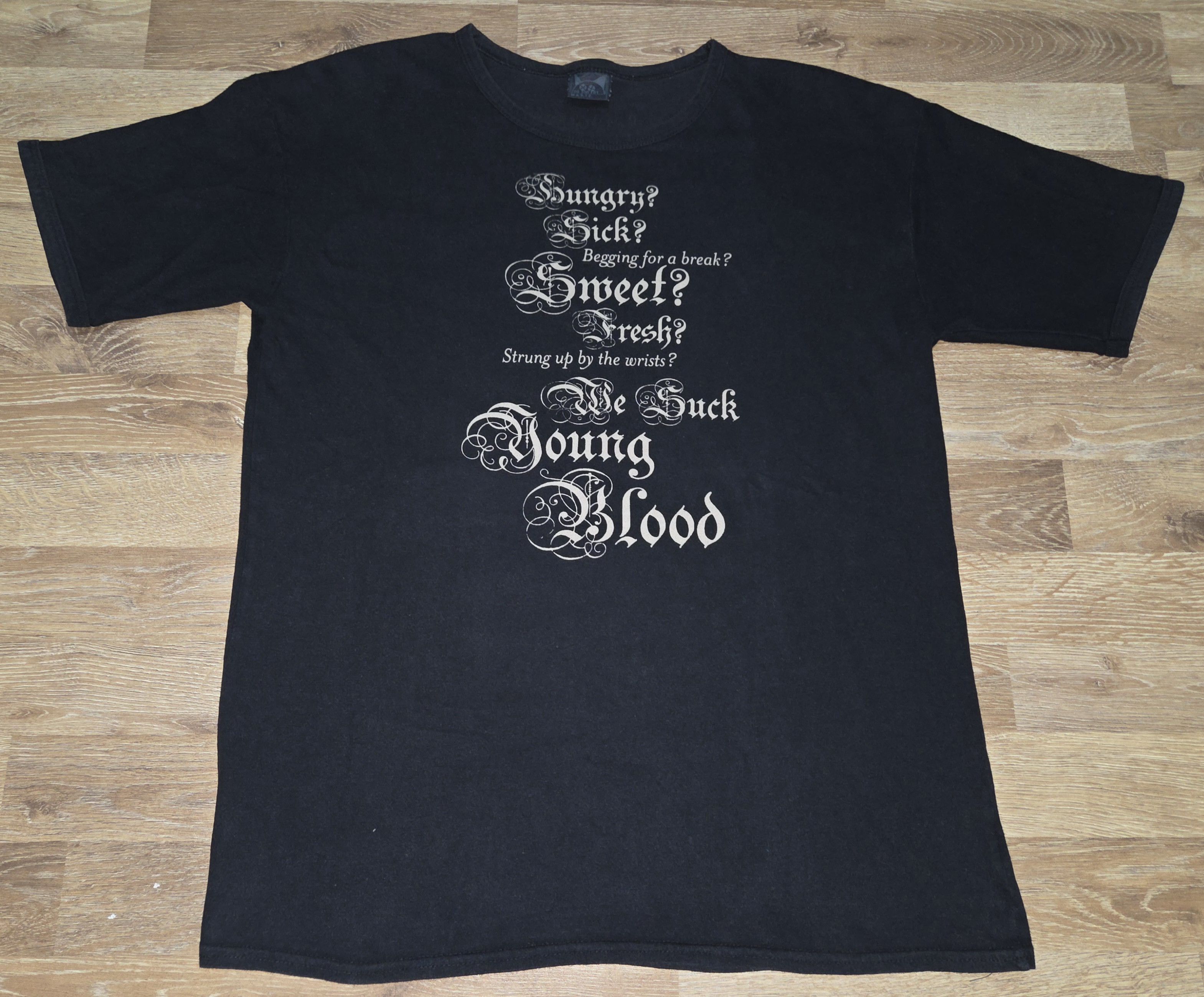 Band Tees Vintage Radiohead Amnesiac Album Waste Young Blood T Shirt Size US M / EU 48-50 / 2 - 1 Thumbnail