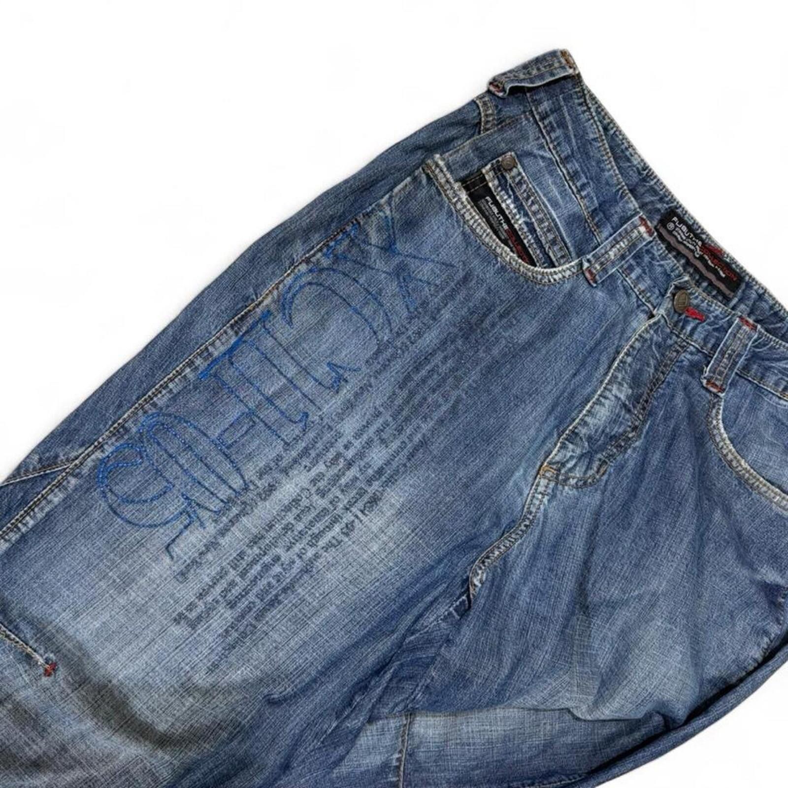 Fubu FUBU blue lightweight denim jeans with cool font design Size 27" / US 4 / IT 40 - 2 Thumbnail