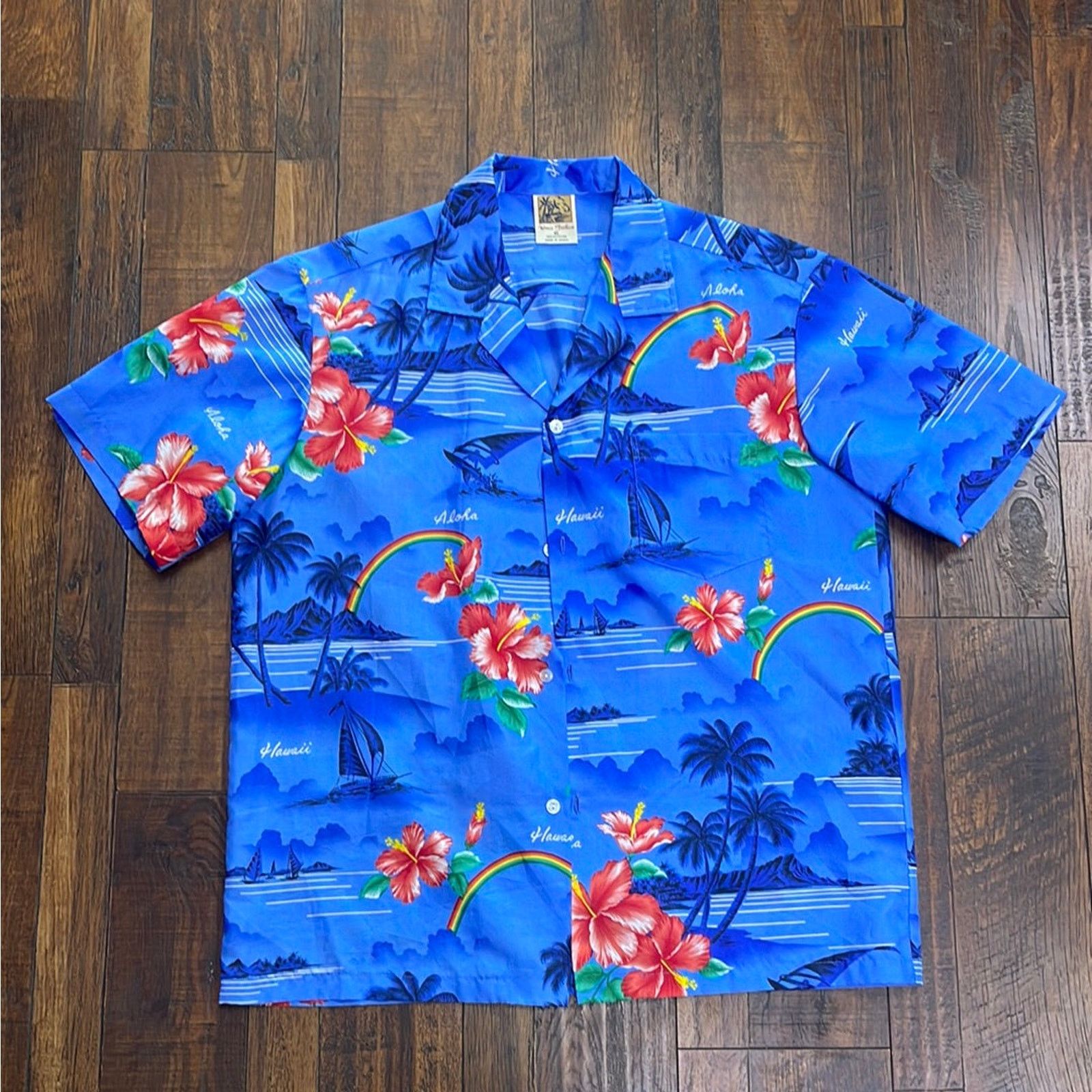 Vintage Vintage Made in Hawaii Winnie Fashion Hawaiian Shirt XL Size US XL / EU 56 / 4 - 1 Thumbnail