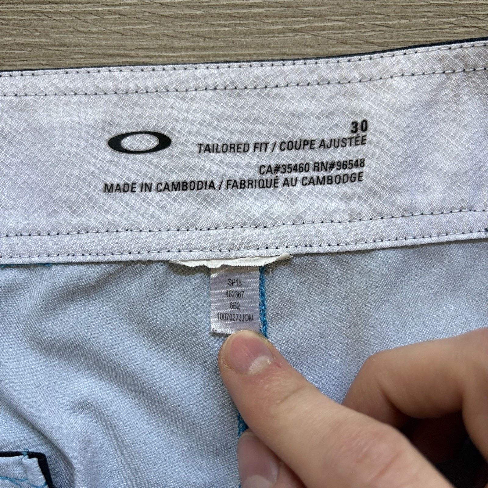Oakley Oakley Board Shorts Men’s 30 Waist Swim Trunks Y2K Surf Size US 30 / EU 46 - 4 Thumbnail
