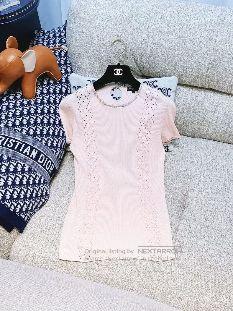 Chanel Chanel Pink braided edge short sleeves Size XS / US 0-2 / IT 36-38 - 1 Thumbnail