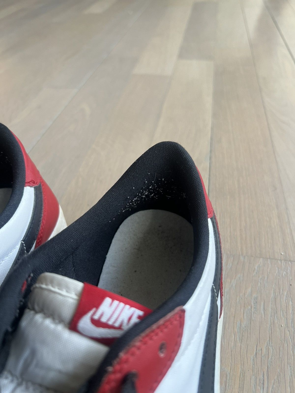 Jordan Brand × Nike Jordan 1 low «Chicago» 2016 Size US 11 / EU 44 - 16 Thumbnail