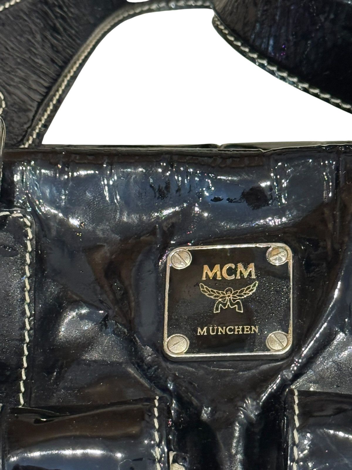 MCM MCM Boston Patent Leather Shiny Shoulder Strap Bag Handbag Size ONE SIZE - 4 Thumbnail