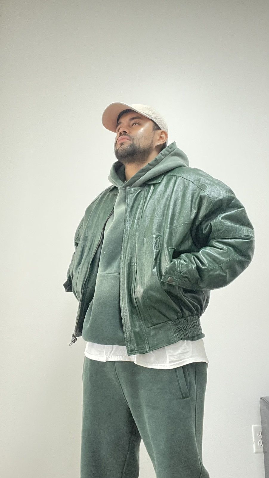 American Apparel × Vintage Vintage Green Leather Bomber Jacket Size US M / EU 48-50 / 2 - 8 Thumbnail