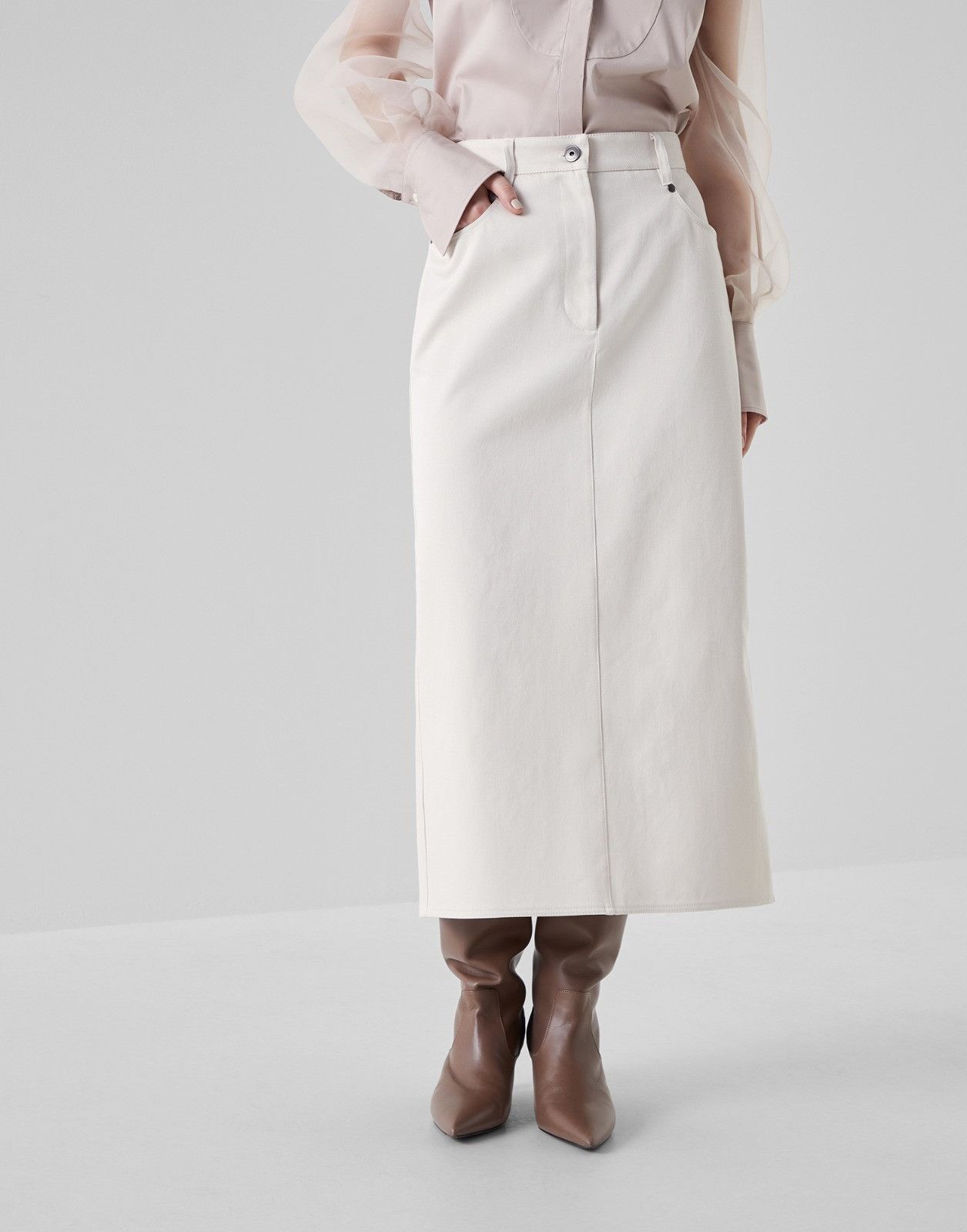Brunello Cucinelli o1la1rc1a0225 Denim Skirt in Ivory Size 25" / US 0 / IT 36 - 1 Thumbnail