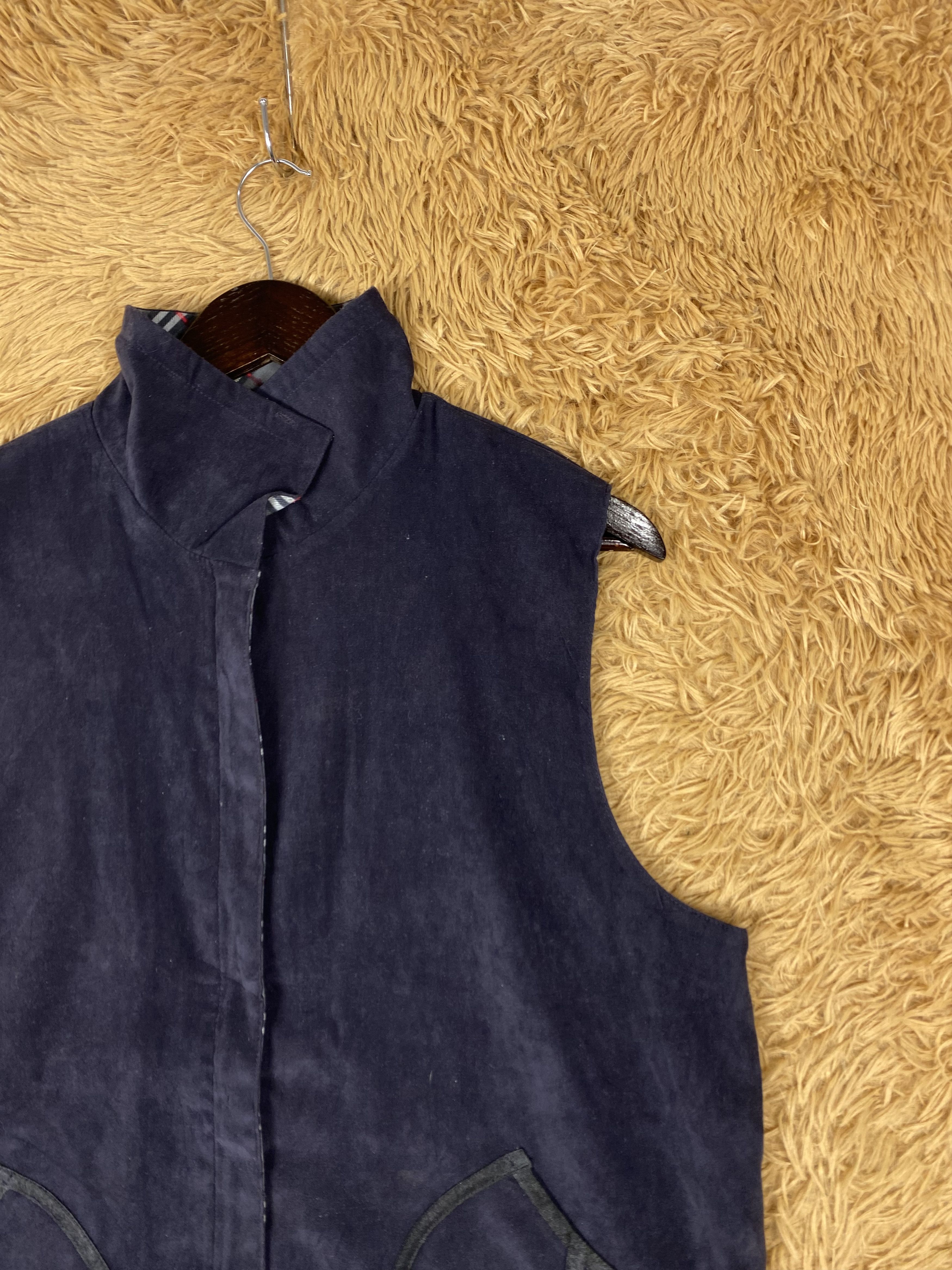 Burberry Vintage Burberry Vest DJ0977 Size US S / EU 44-46 / 1 - 3 Thumbnail