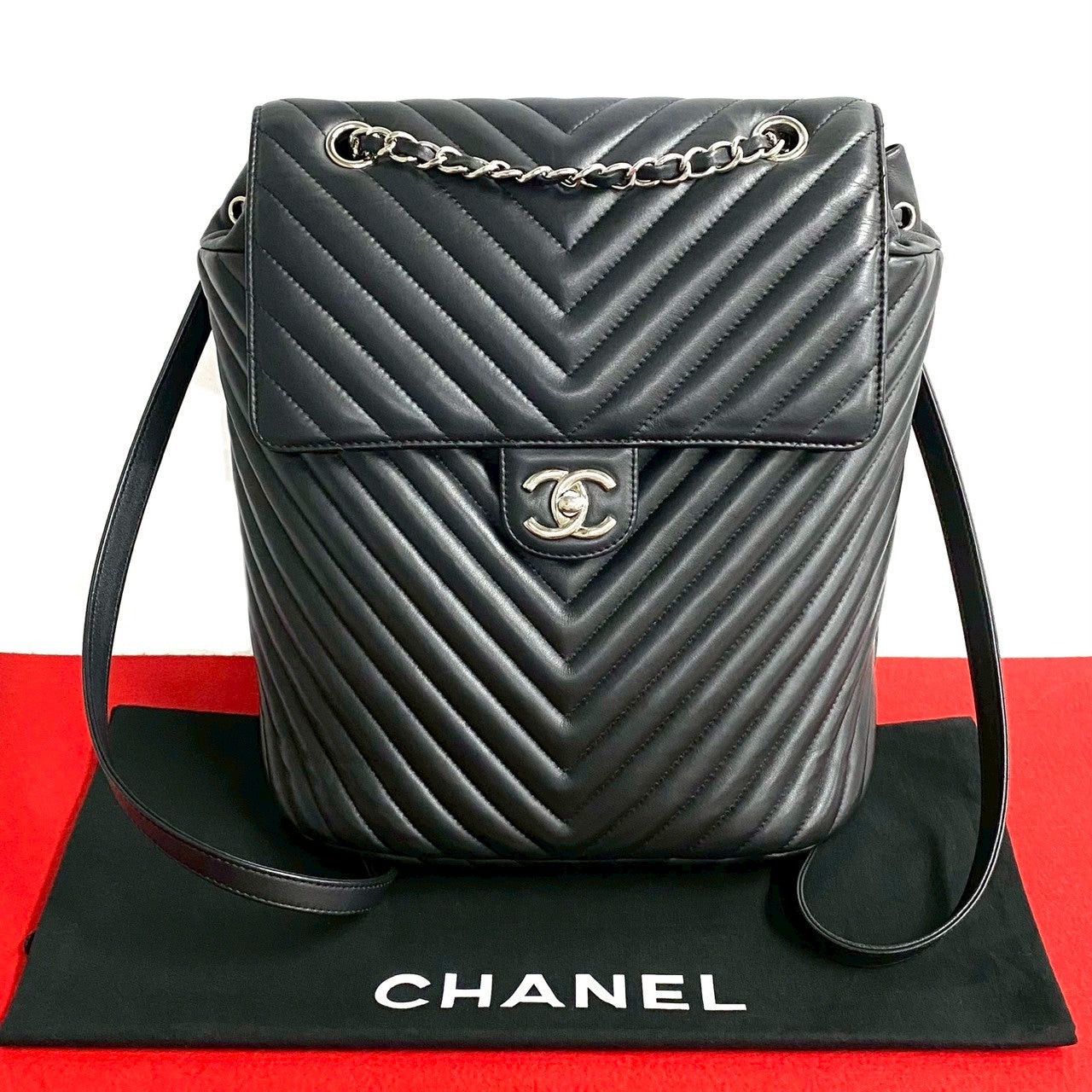 Chanel Chanel Backpack Black Leather Size ONE SIZE - 1 Thumbnail