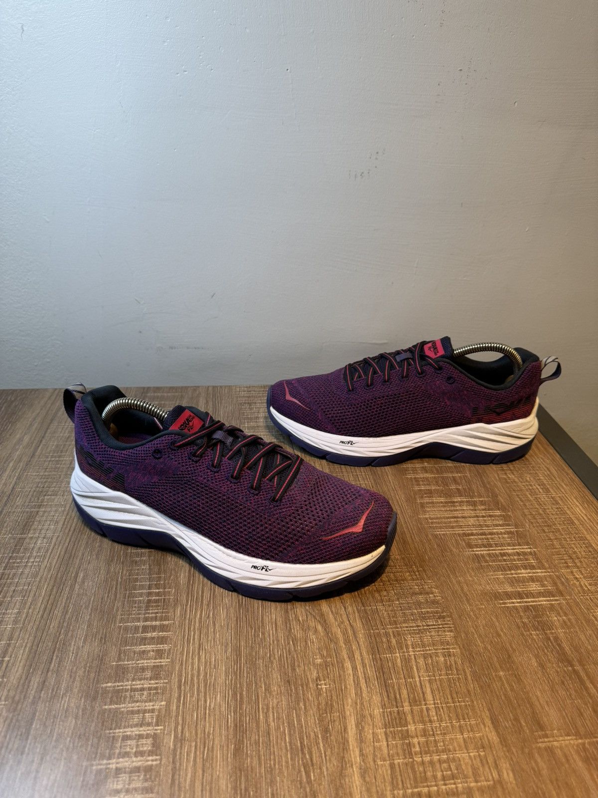 Hoka Hoka One One Womens Pro Fl Athletic W Mach Purple Size 9 Size US 9 / IT 39 - 2 Thumbnail
