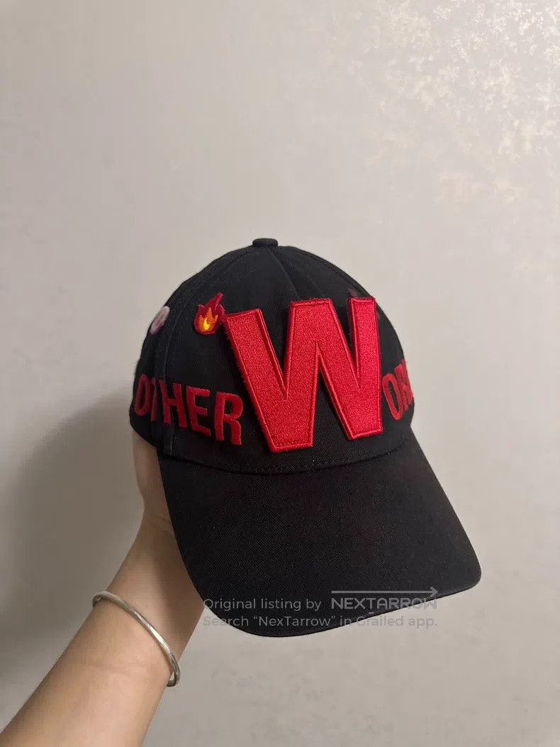 Walter Van Beirendonck Walter Van Beirendonck Rainbow Alien Three-dimensional Emb Size ONE SIZE - 1 Thumbnail
