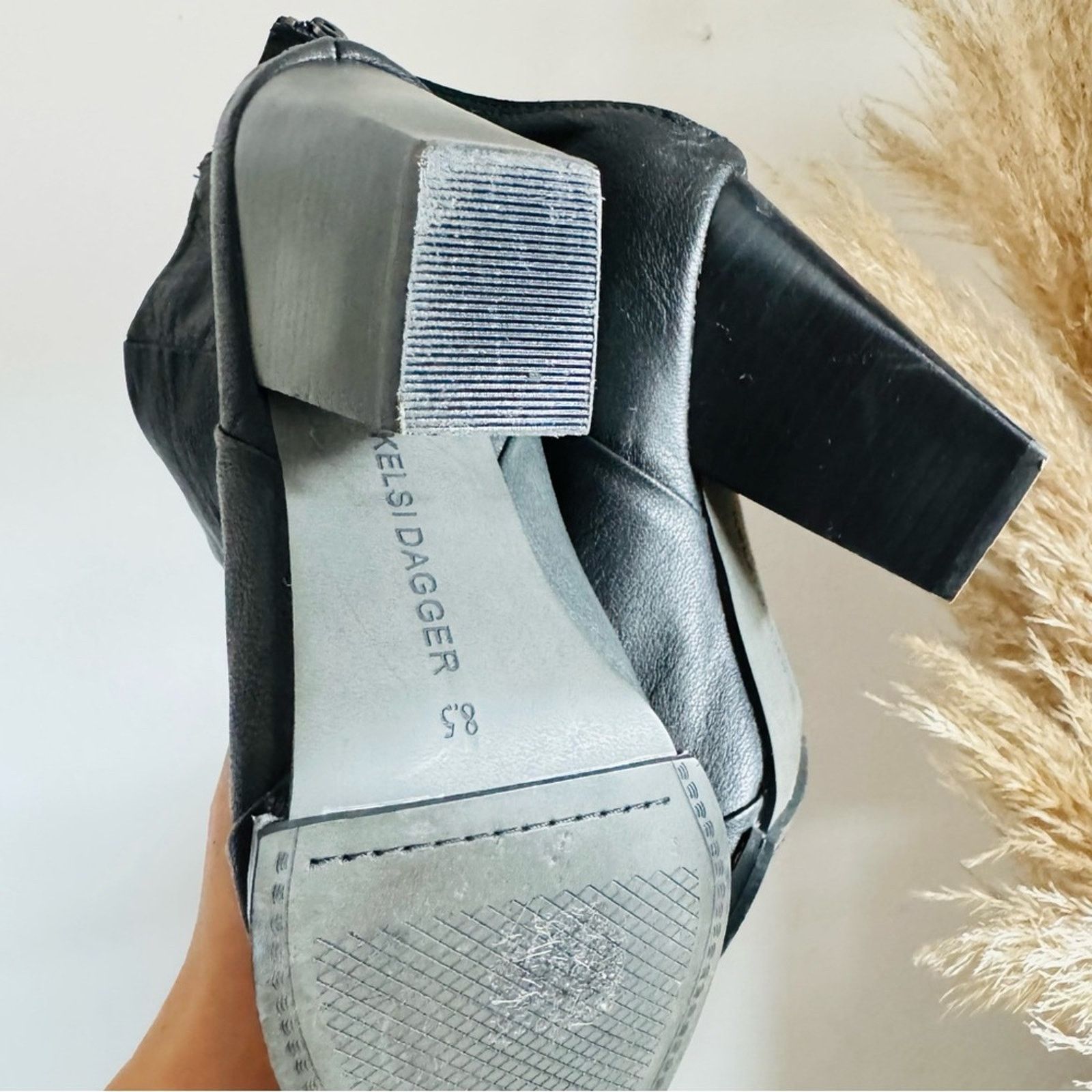 Anthropologie KELSI DAGGER Black Leather Chunky Heel $195 Ankle Short Boot Size US 8.5 / IT 38.5 - 10 Thumbnail