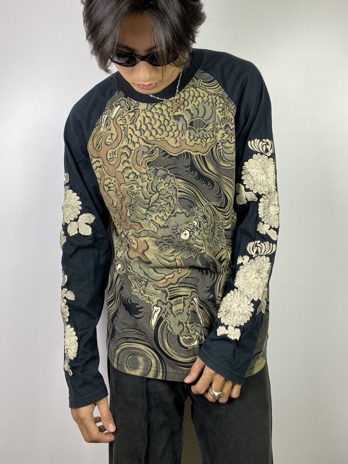 Karakuri Tamashii japanese sukajan backstreetcrawler embroidery longsleeve Size US L / EU 52-54 / 3 - 1 Thumbnail