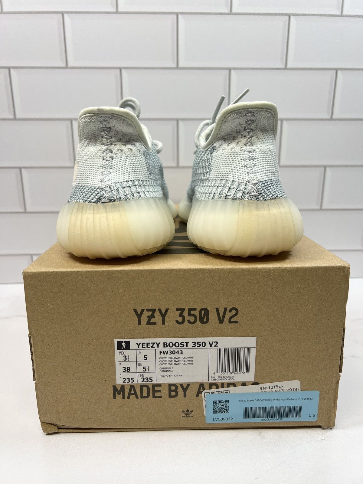 Adidas NEW Adidas Yeezy Boost 350s 350 V2 Cloud White Size US 5.5 / IT 35.5 - 3 Thumbnail