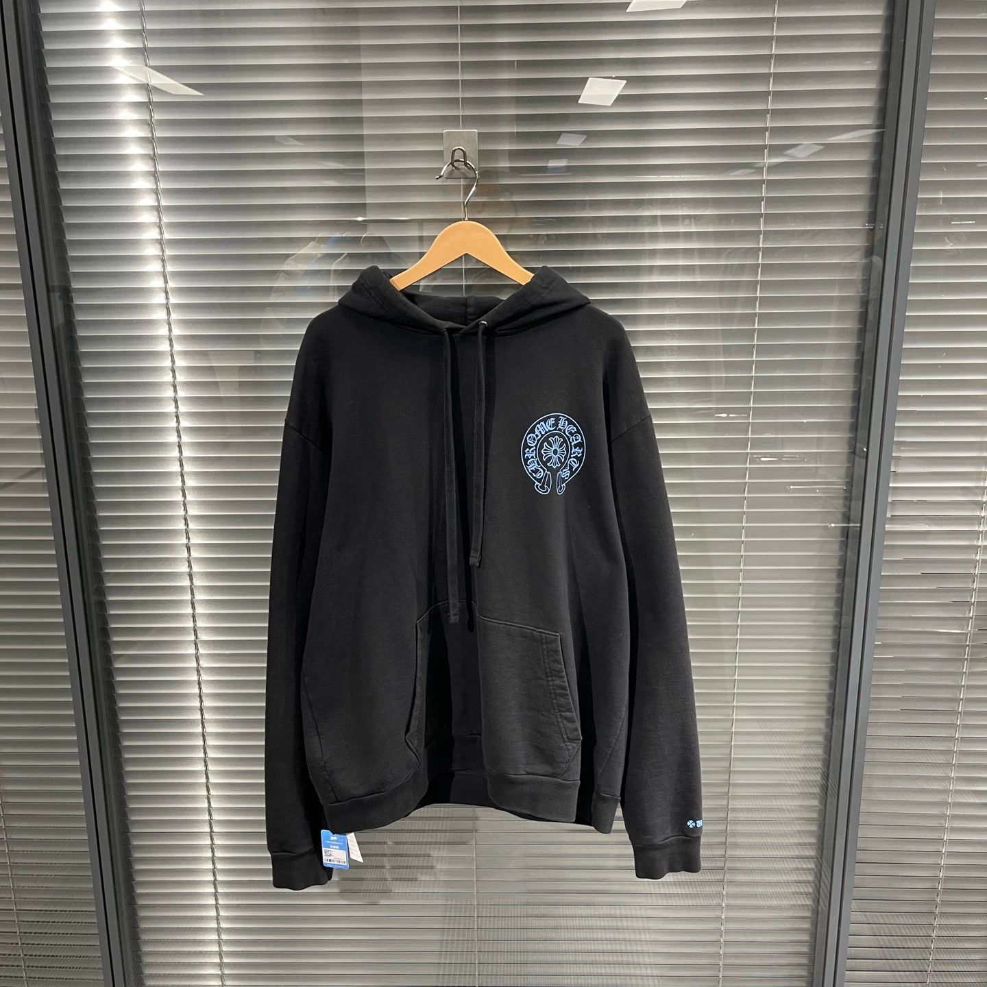 Chrome Hearts Chrome Hearts Blue Horseshoe Limited Hoodie L 99 New Size US L / EU 52-54 / 3 - 1 Thumbnail