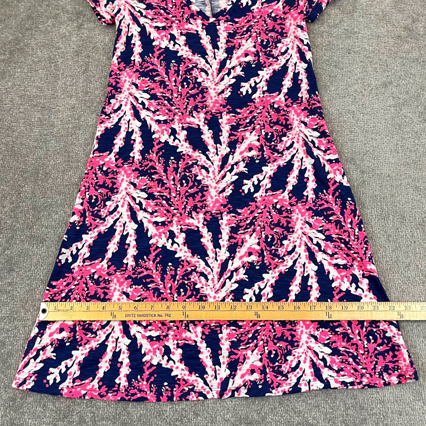 Lilly Pulitzer Lilly Pulitzer Jessica Dress Womens XXS Nauti Navy Beyond The Sea Short Sleeve Floral Multicolor Cap Sleeve V-Neck Lightweight Cotton 100% Short Dress Size 24" / US 00 / IT 34 - 5 Thumbnail