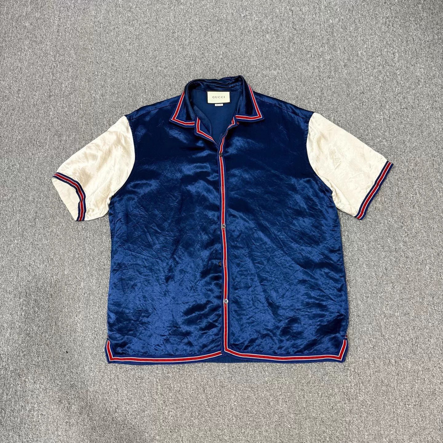 Gucci Gucci Double G Star Embroidered SS Shirt 54 Size US L / EU 52-54 / 3 - 1 Thumbnail